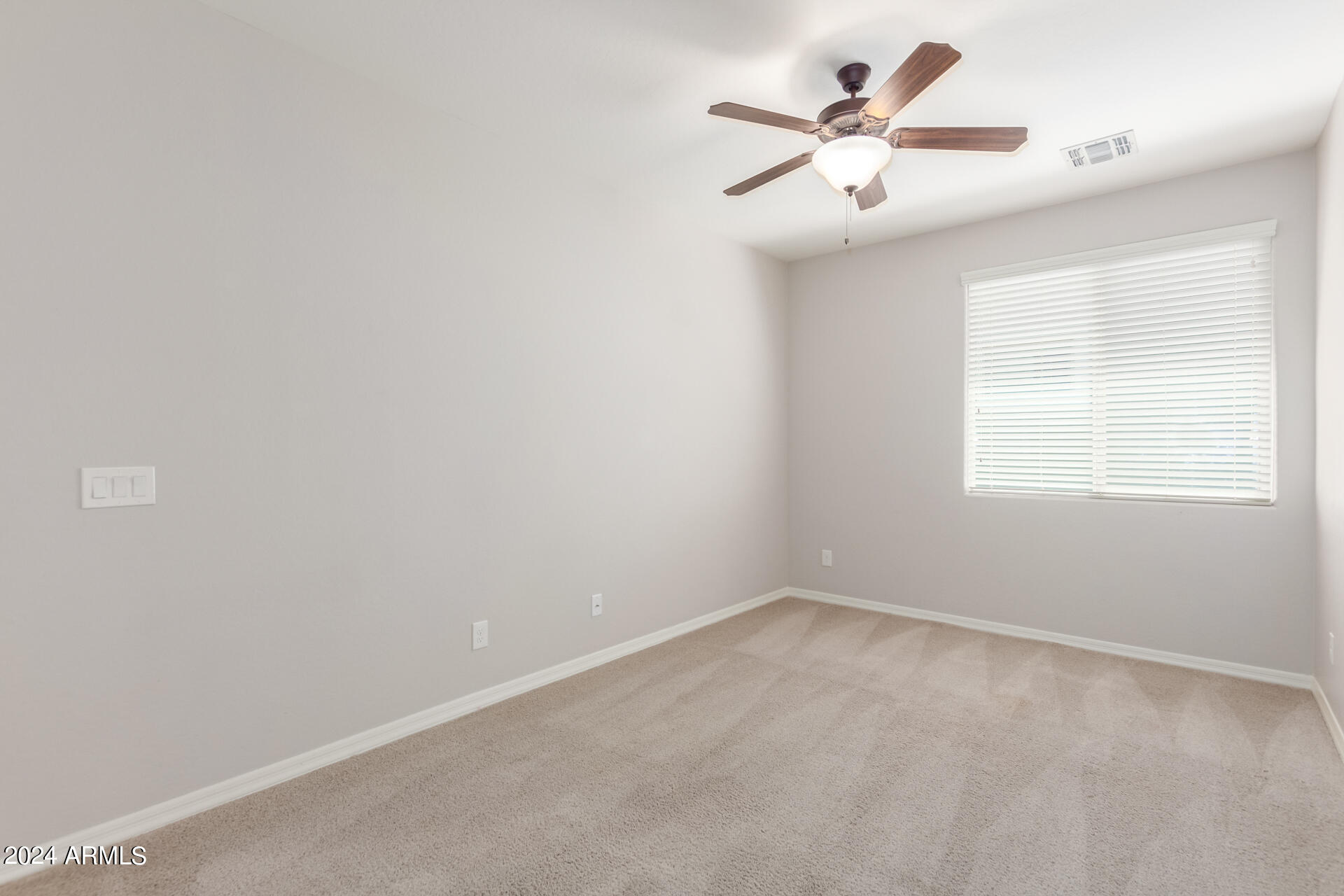 2264 S WALLRADE Lane