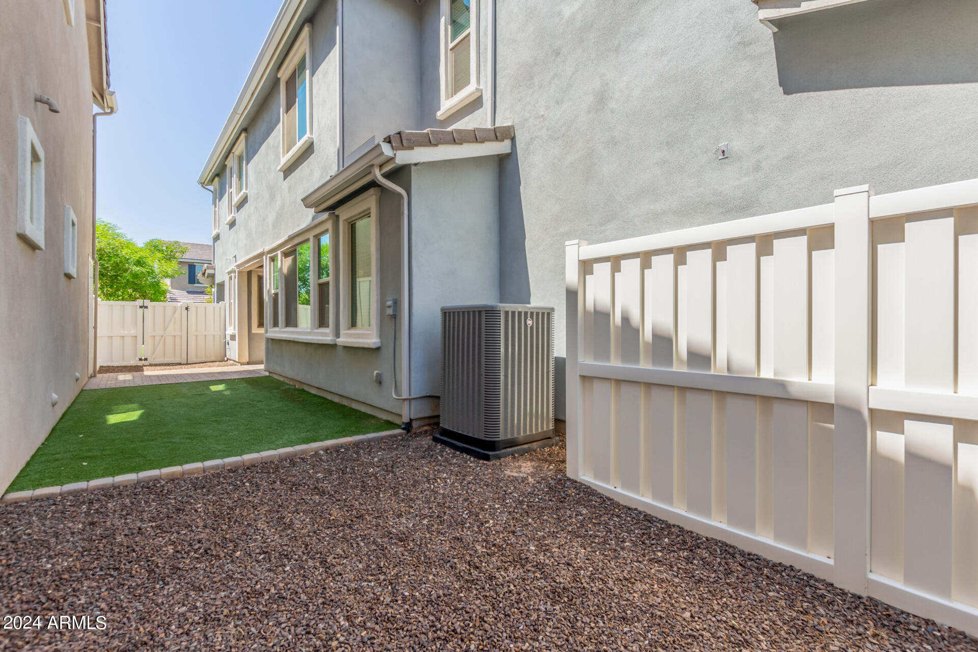 2264 S WALLRADE Lane