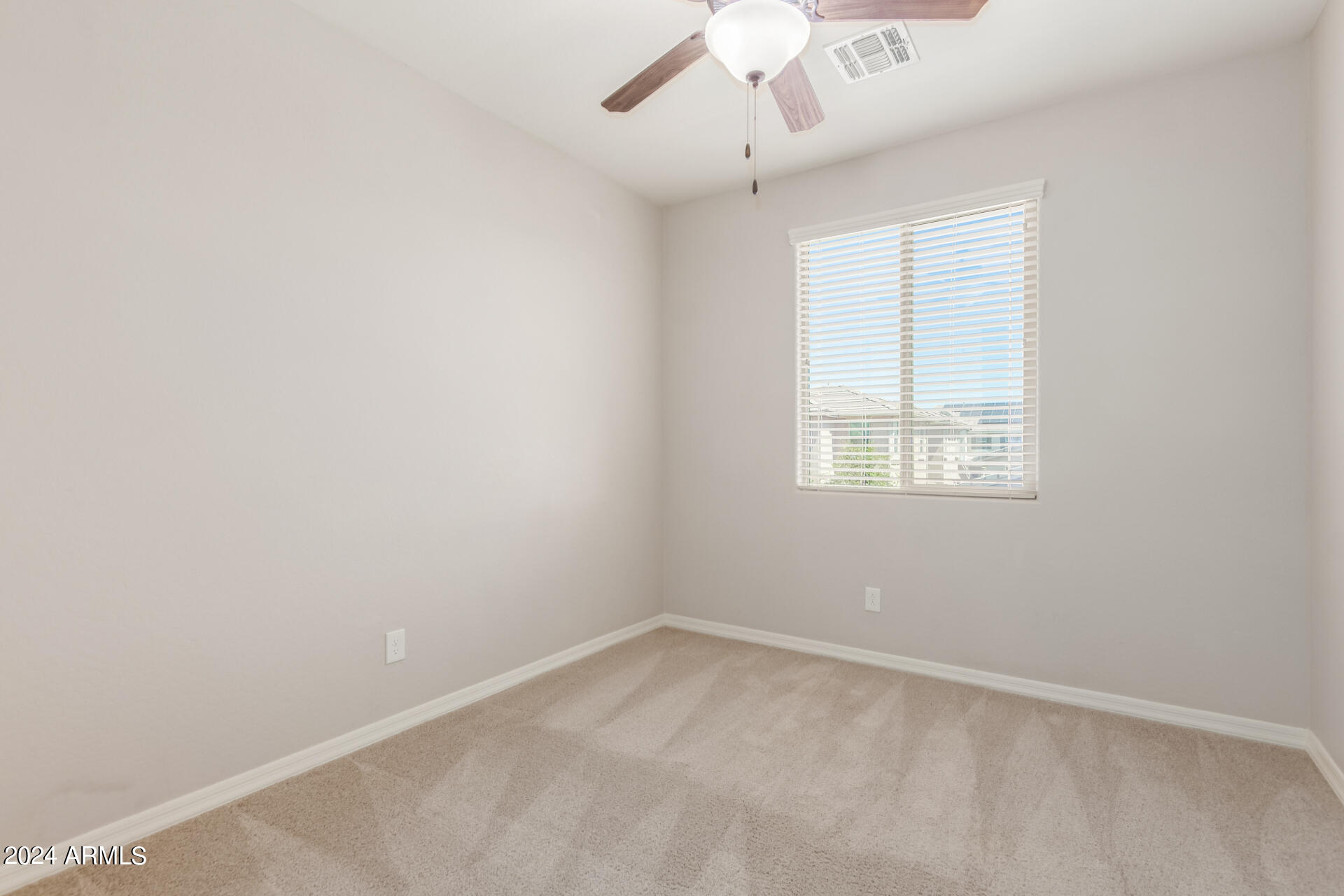 2264 S WALLRADE Lane