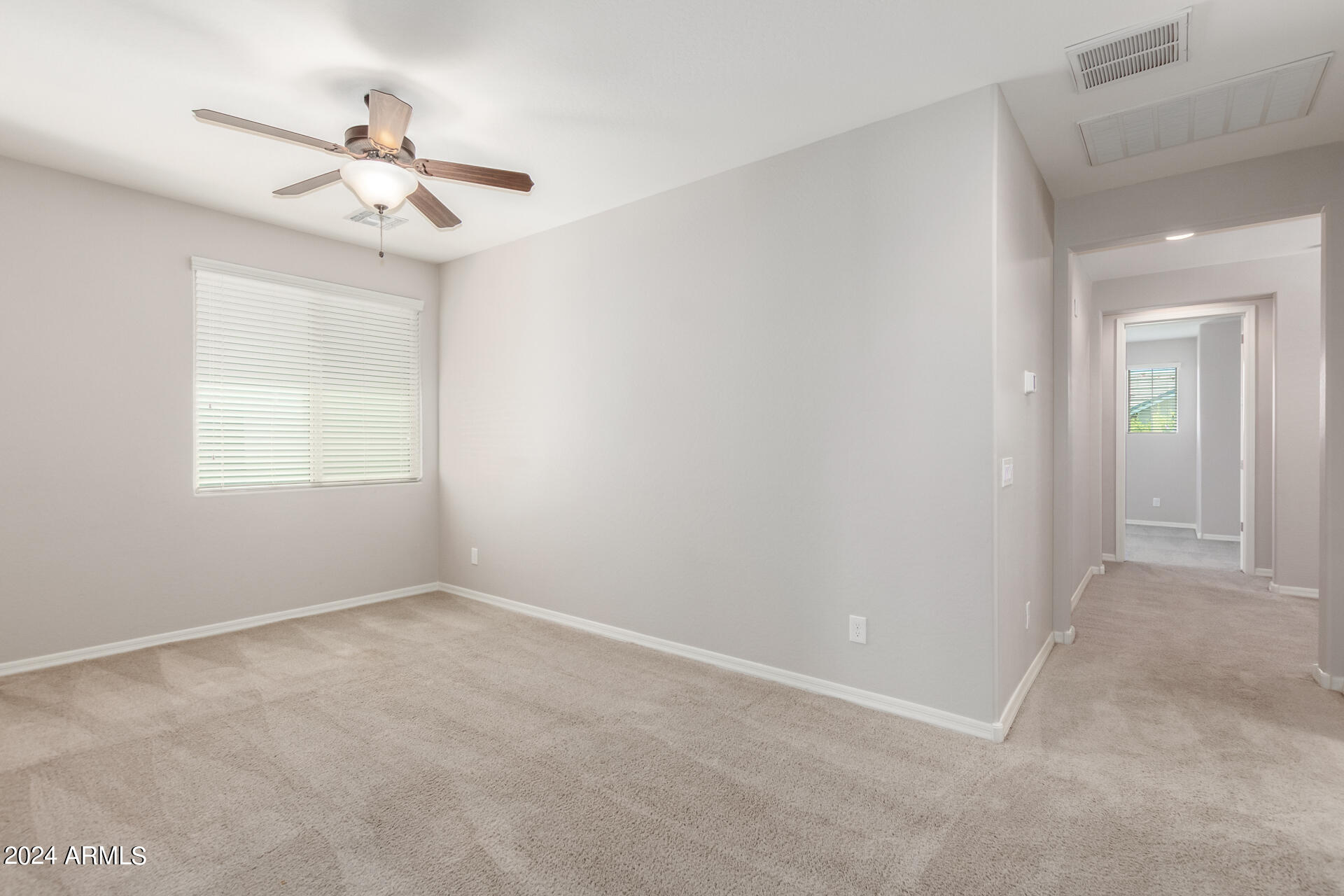 2264 S WALLRADE Lane