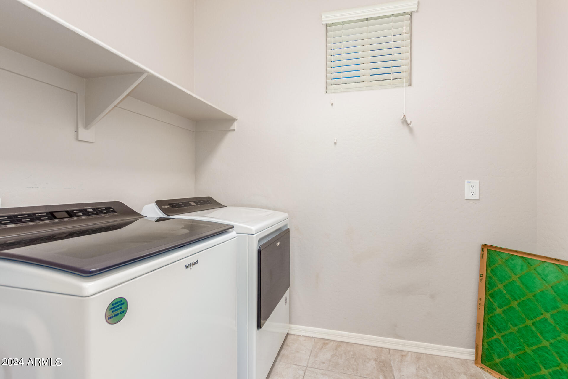 2264 S WALLRADE Lane