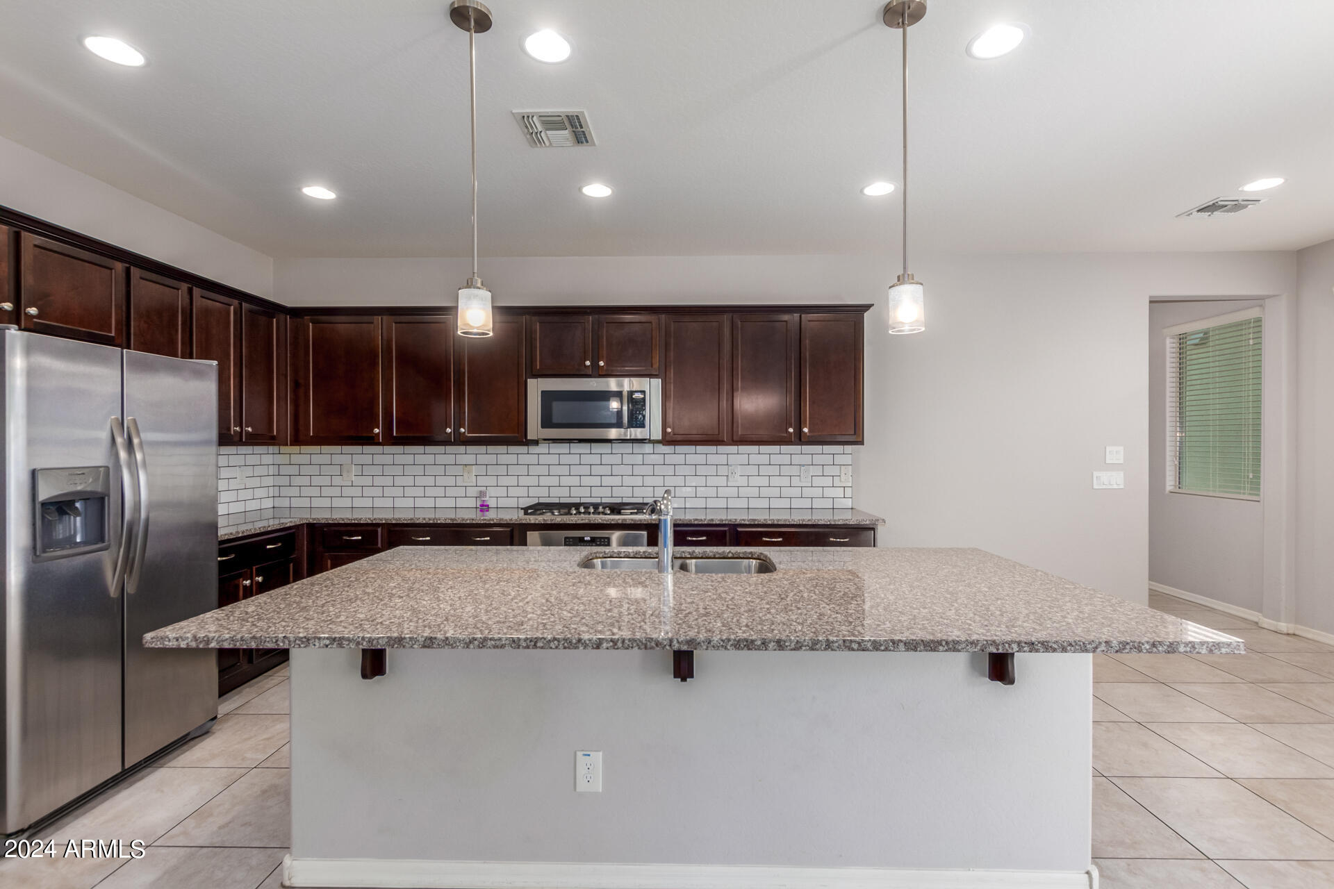 2264 S WALLRADE Lane