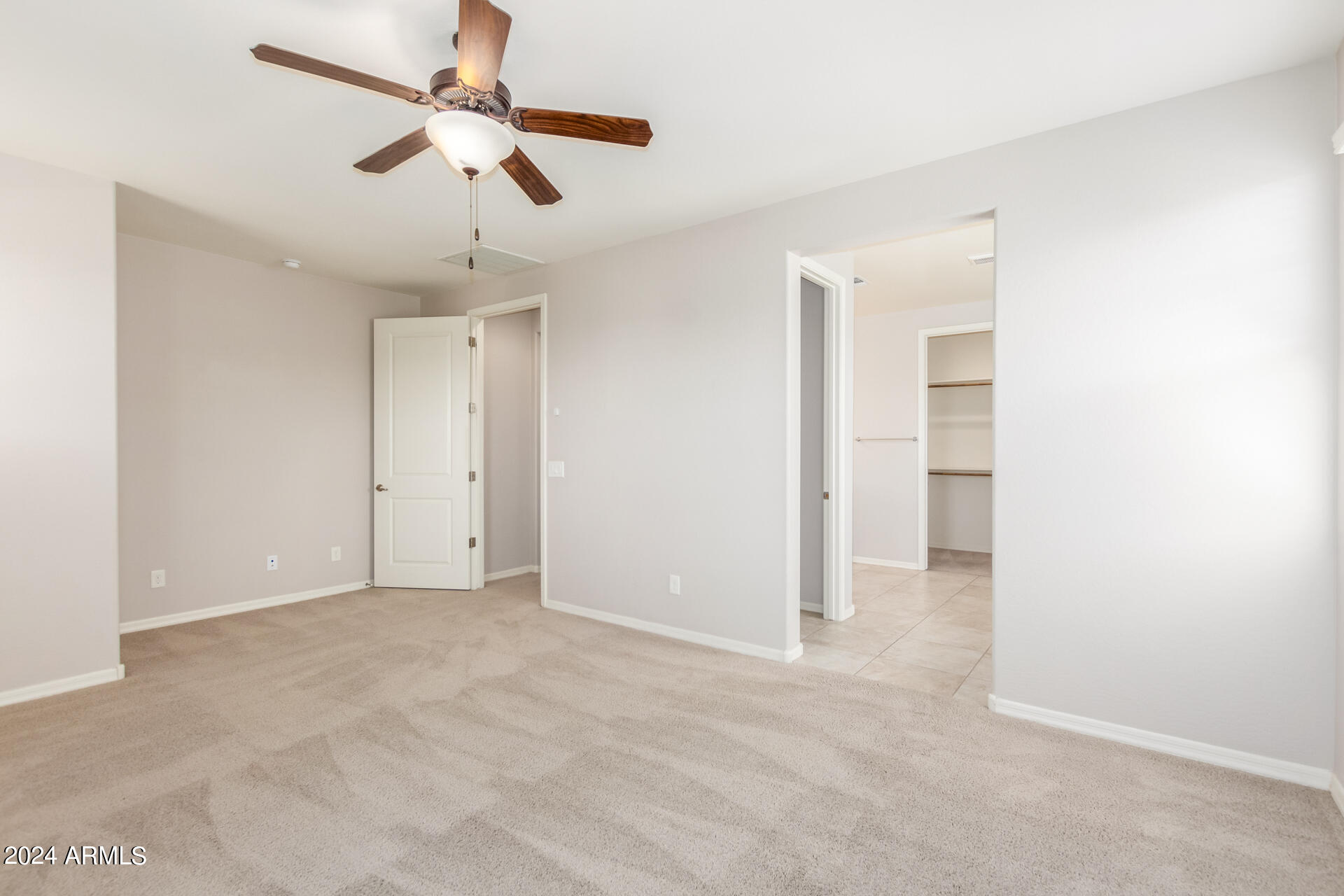 2264 S WALLRADE Lane