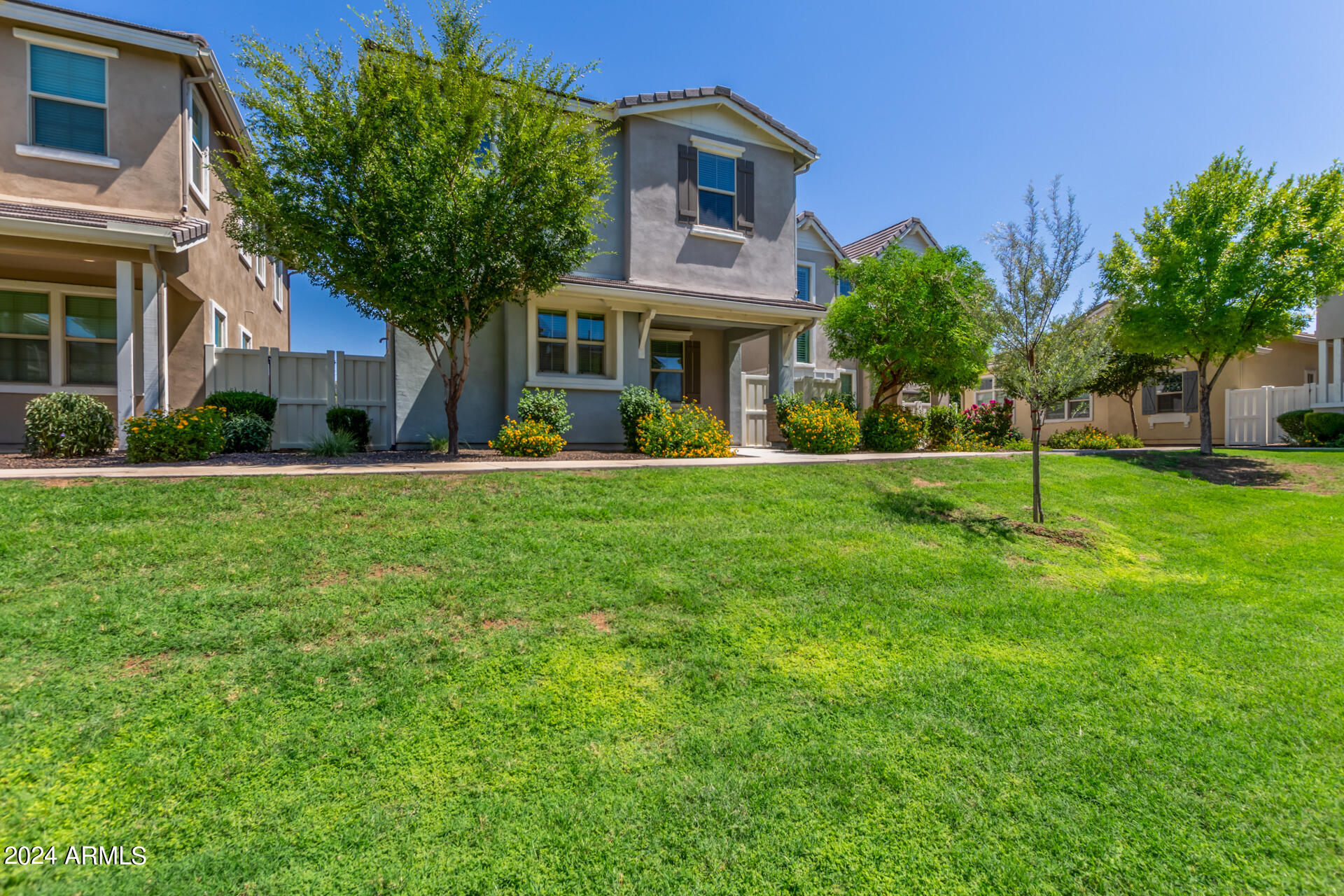 2264 S WALLRADE Lane