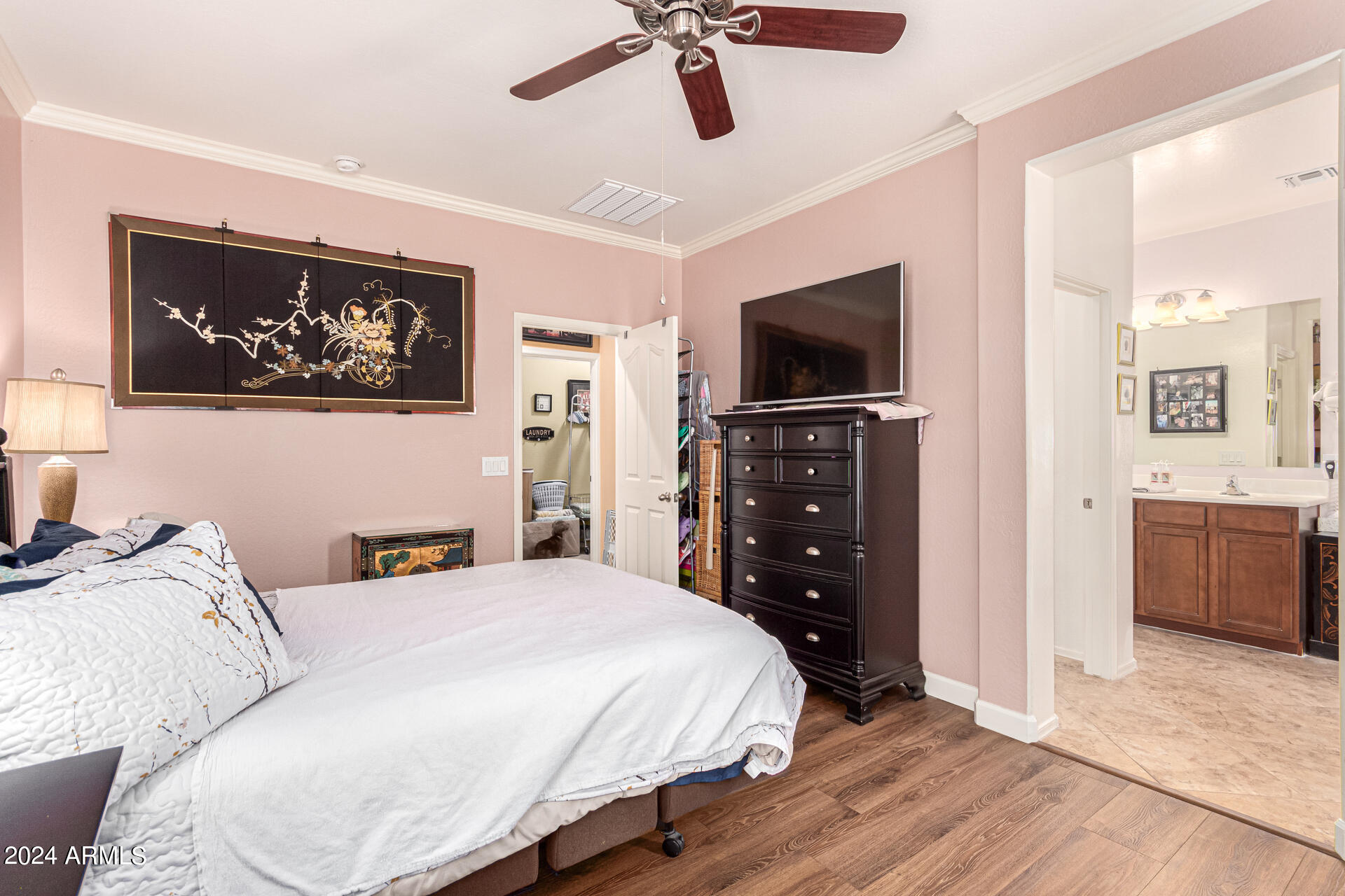 8960 W NICOLET Avenue