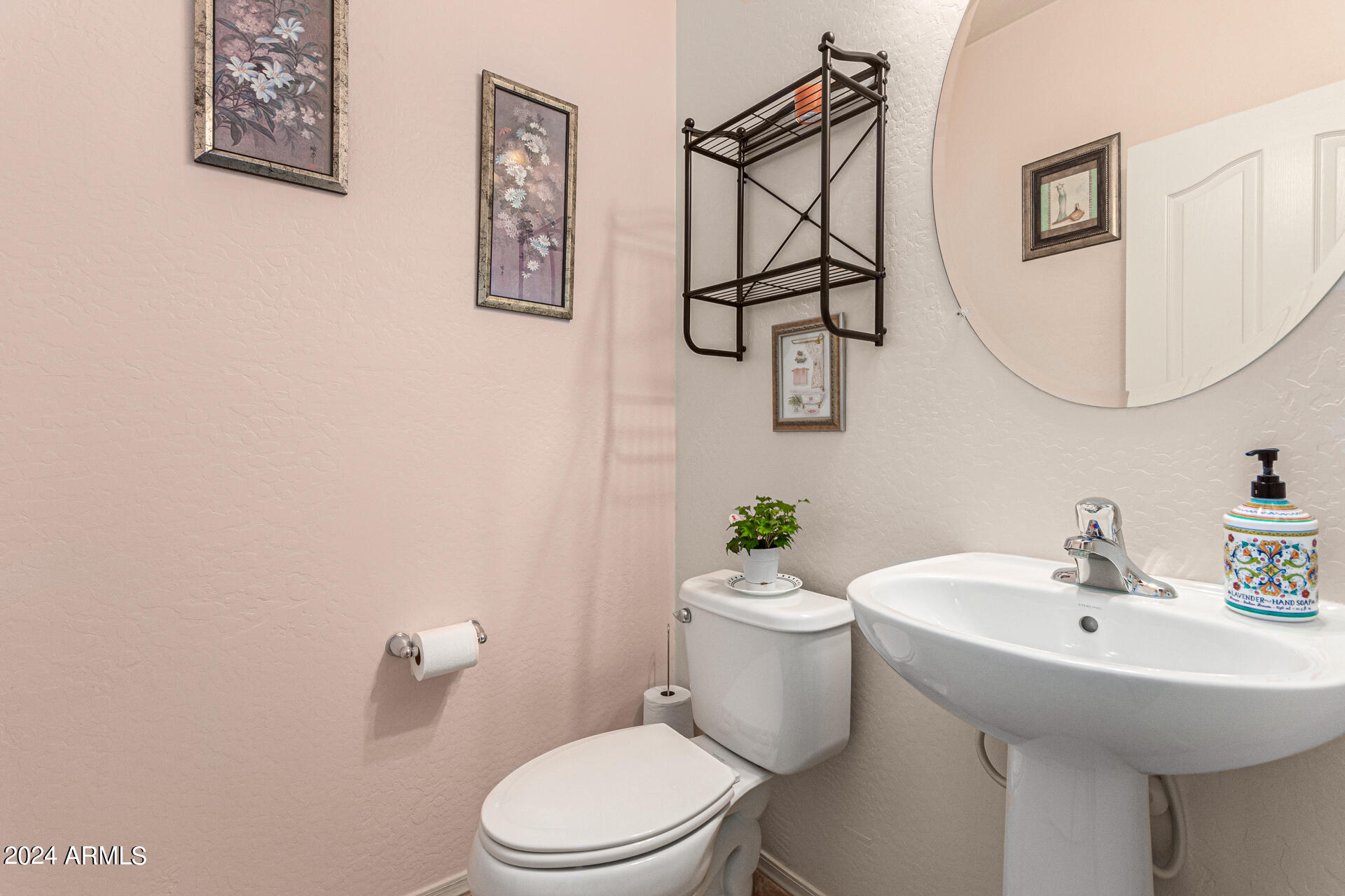 8960 W NICOLET Avenue