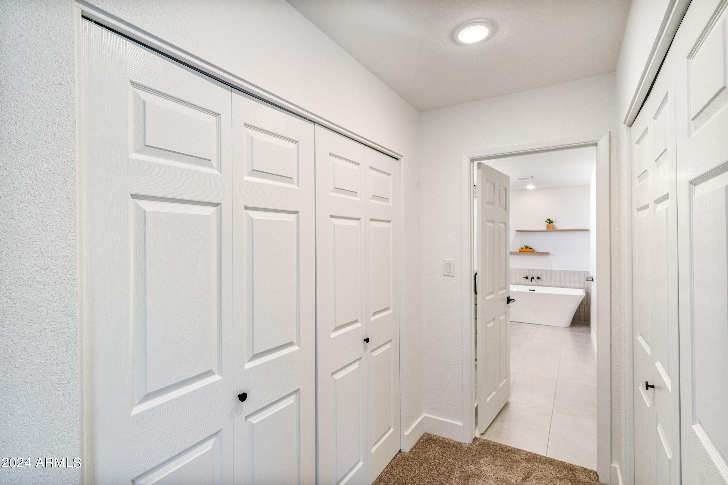 2366 W NARANJA Avenue