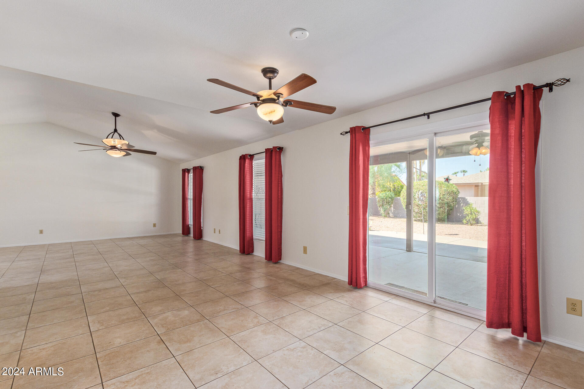 10438 E TWILIGHT Drive