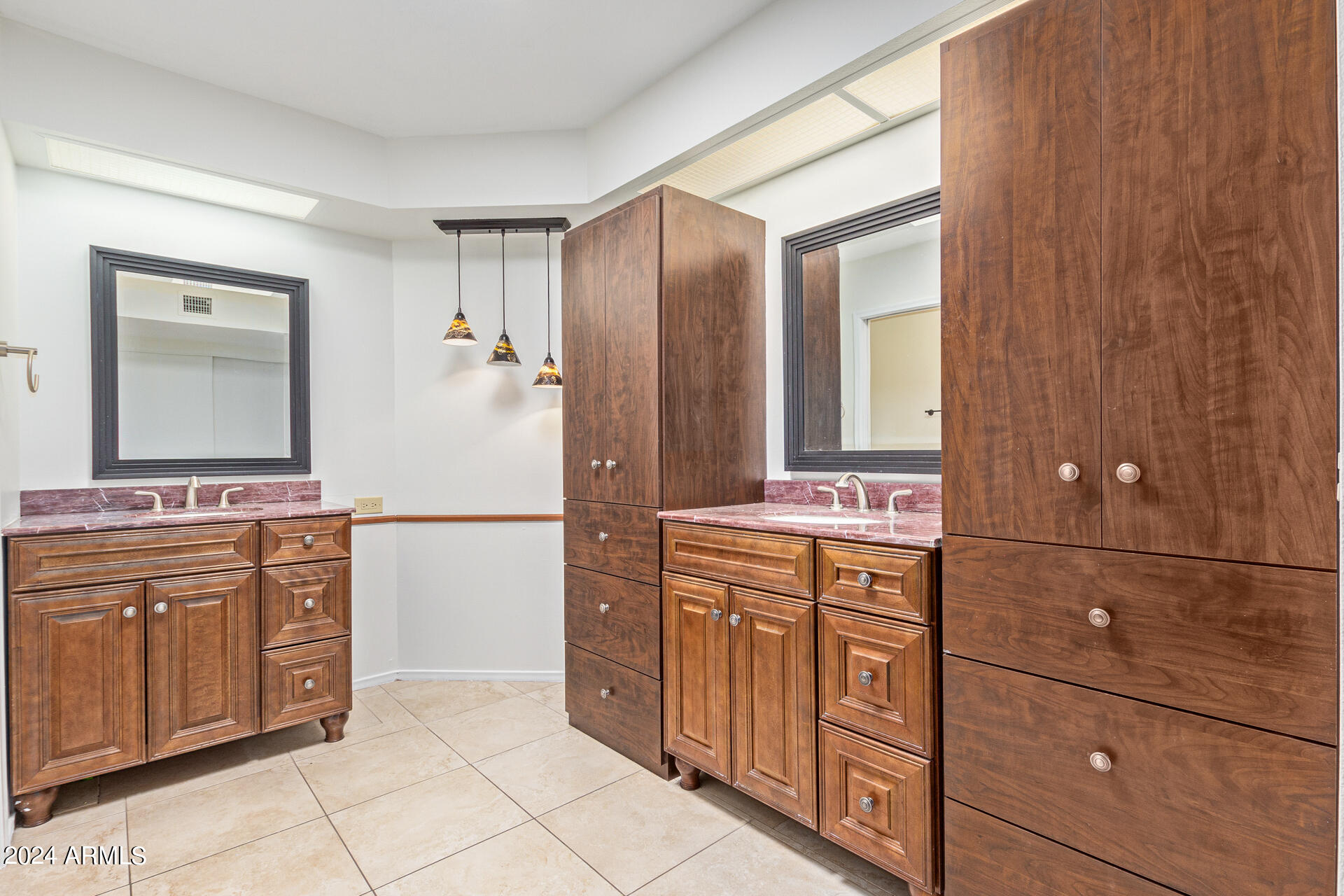 10438 E TWILIGHT Drive