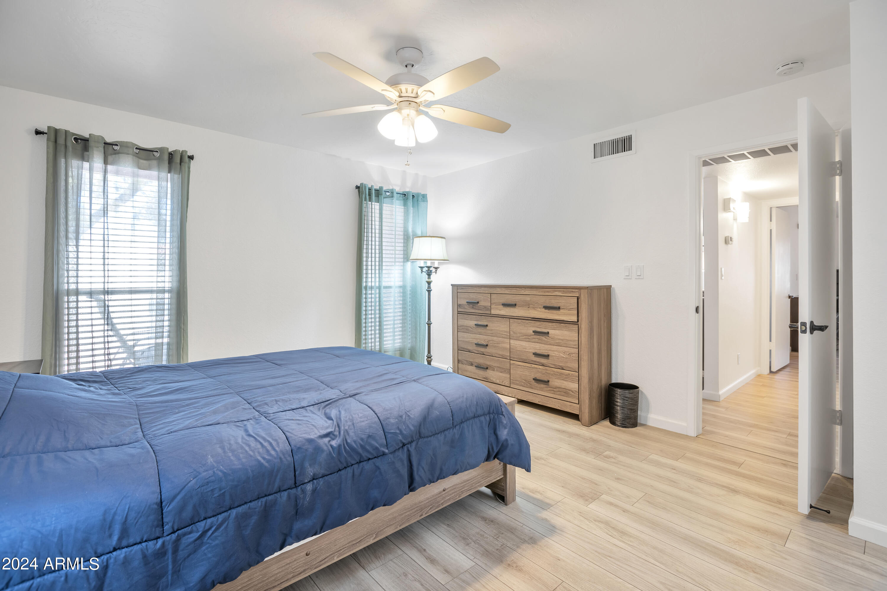 446 LEISURE WORLD --