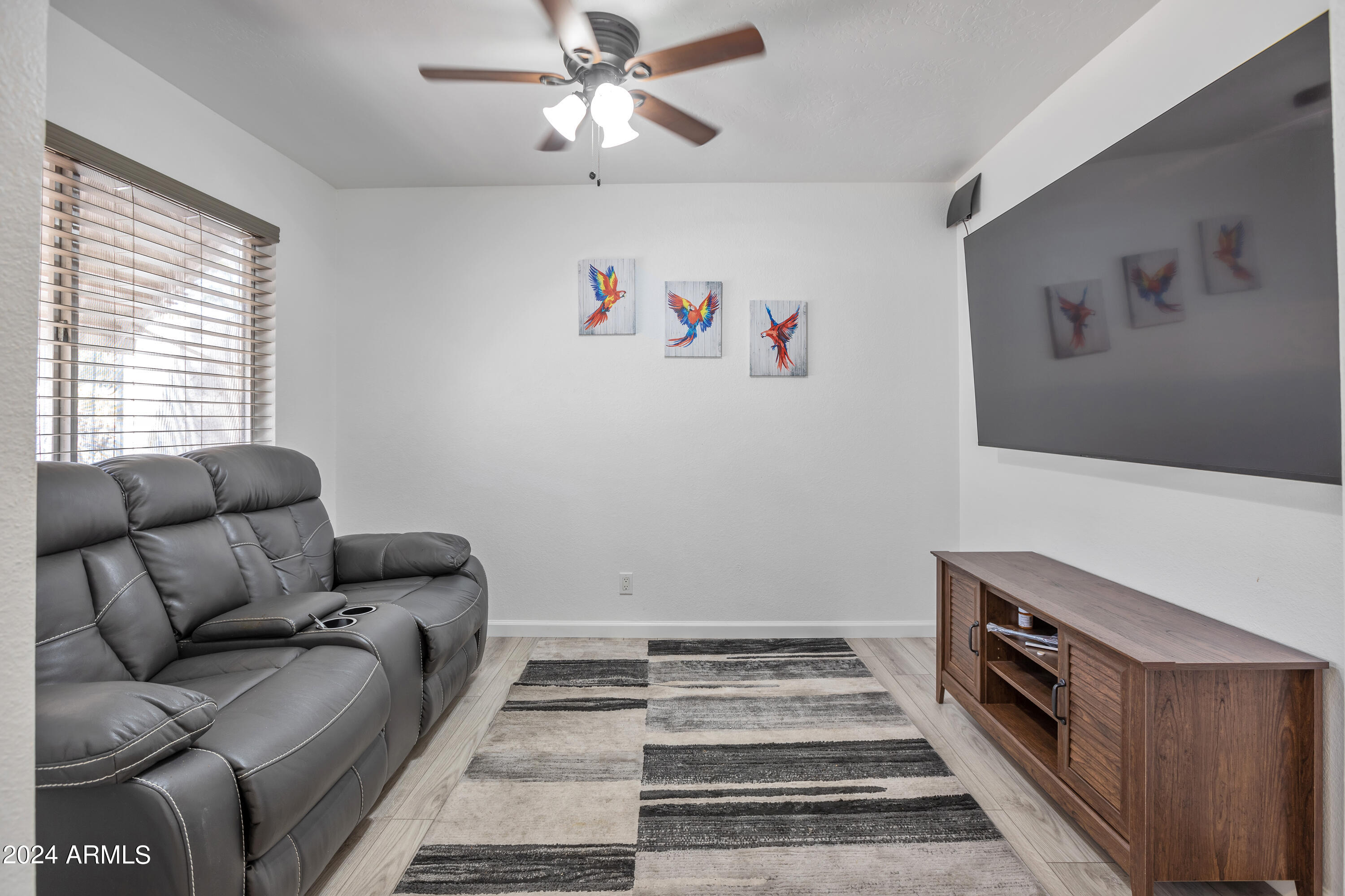 446 LEISURE WORLD --