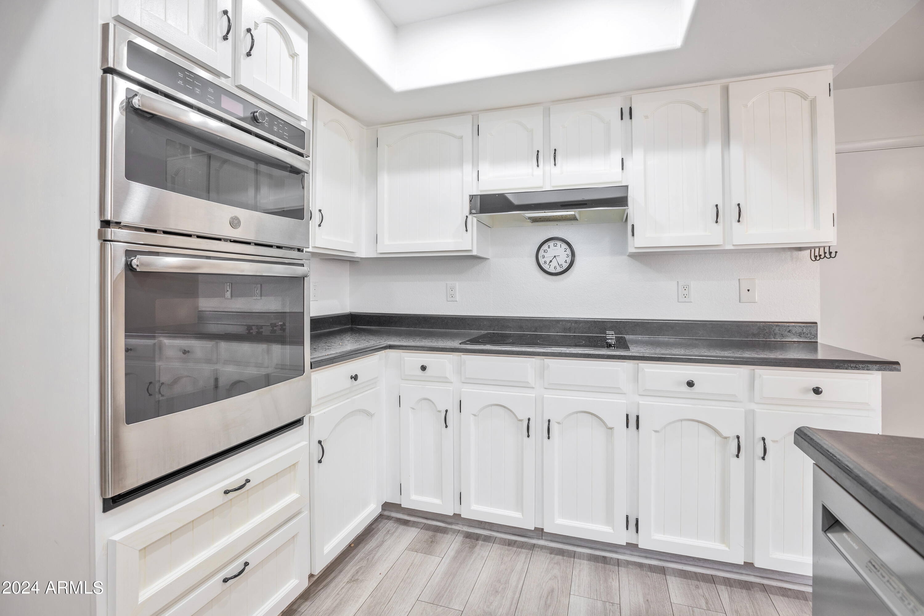 446 LEISURE WORLD --