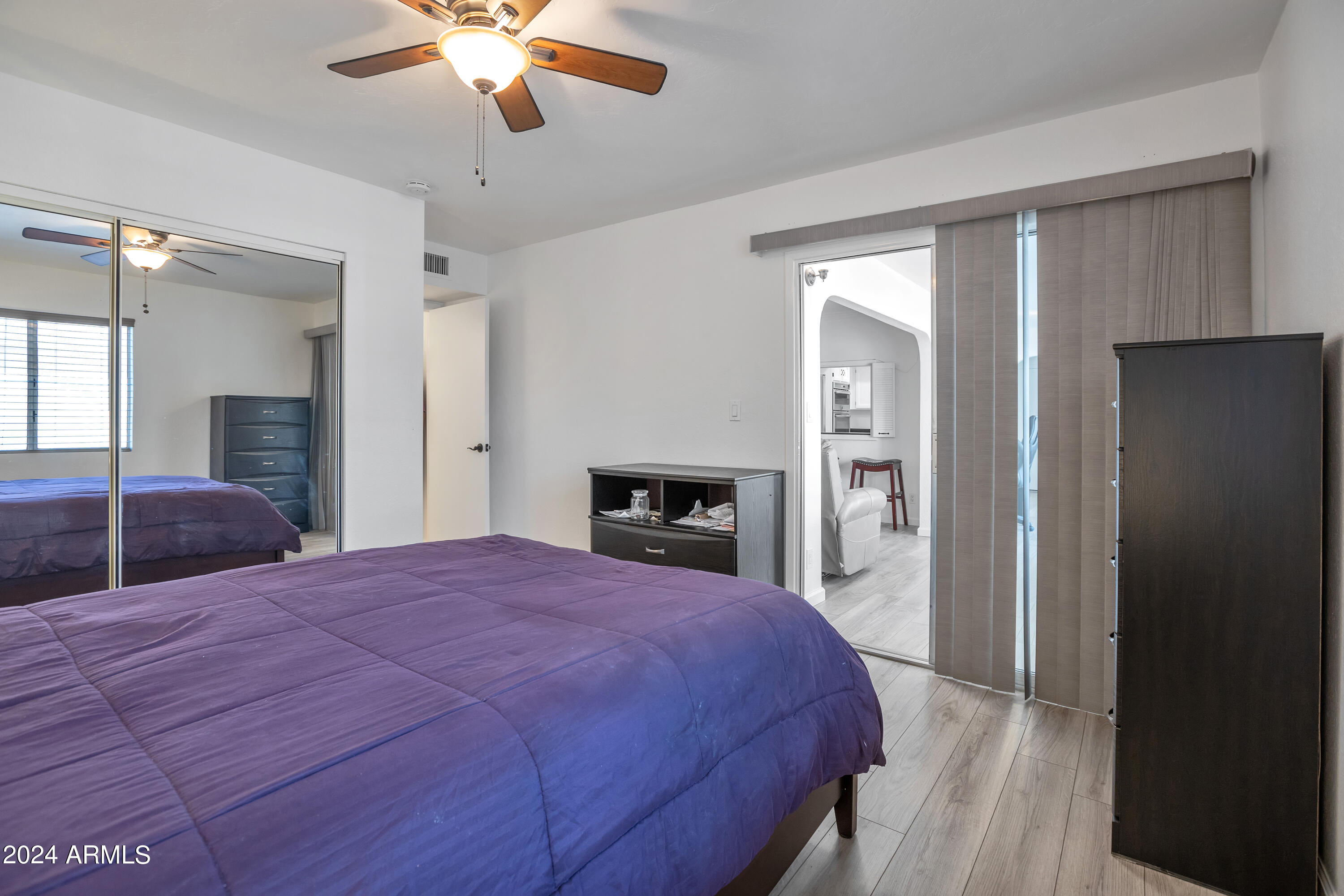 446 LEISURE WORLD --