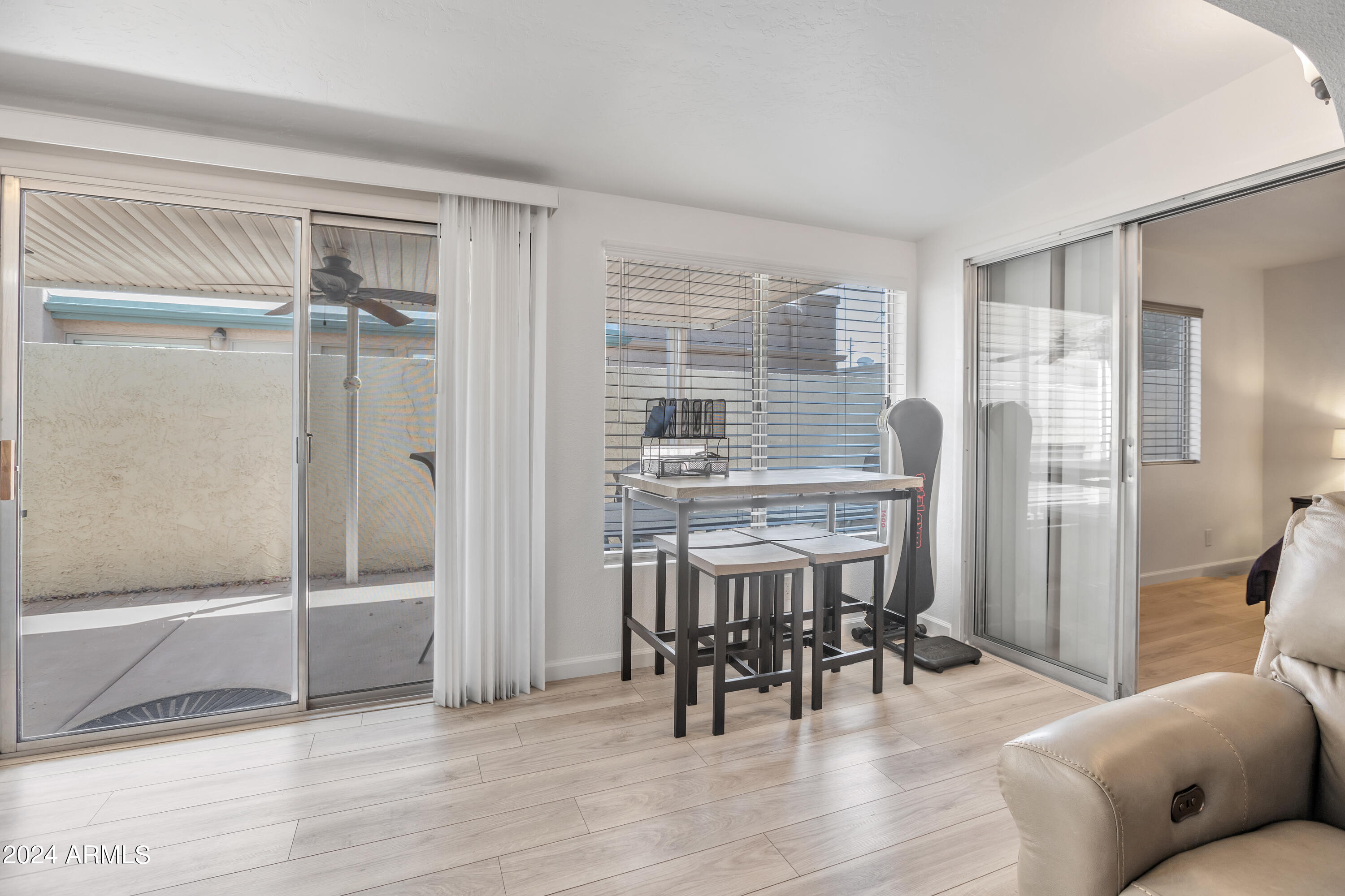 446 LEISURE WORLD --