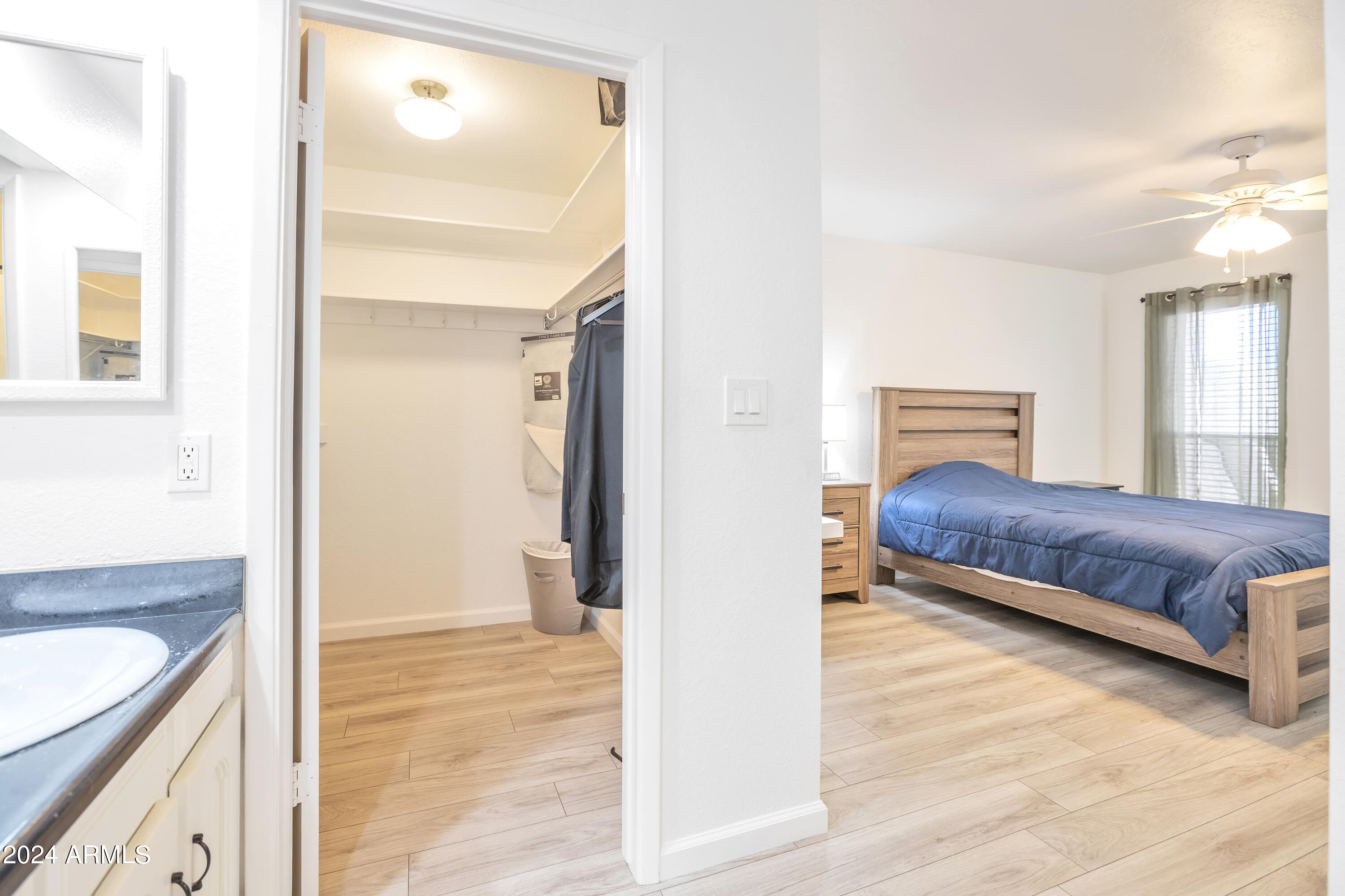 446 LEISURE WORLD --