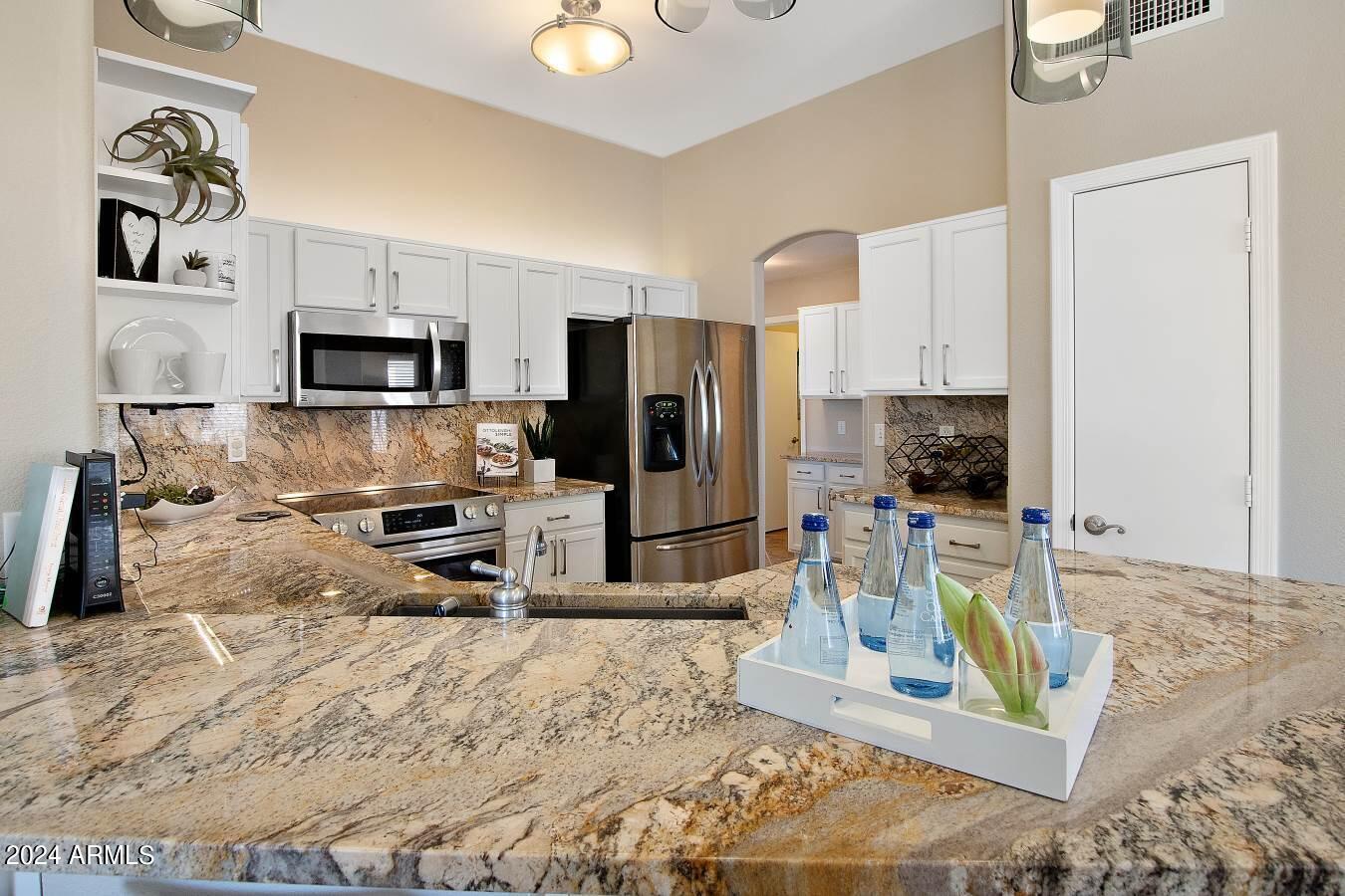 6494 S FOOTHILLS Drive