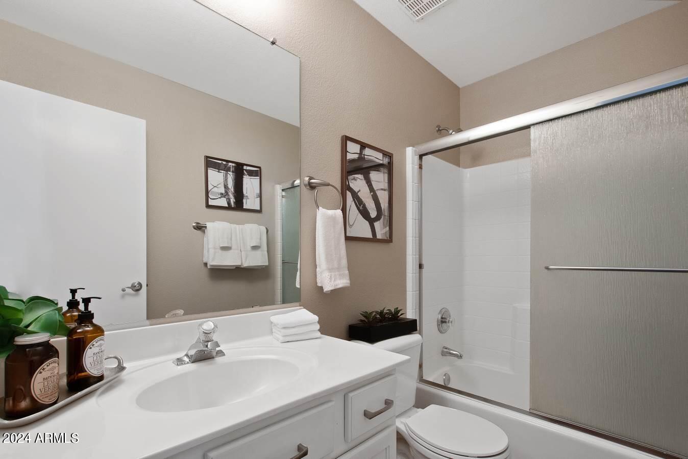 6494 S FOOTHILLS Drive