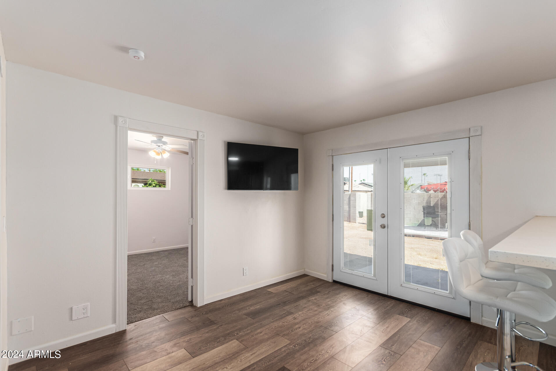 715 N MACDONALD Street