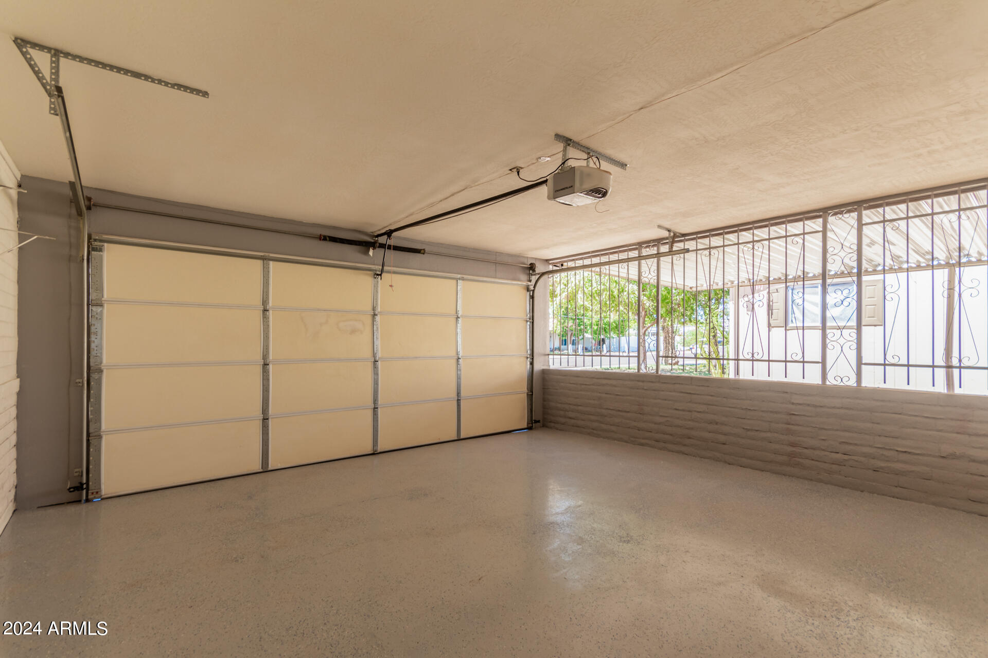 715 N MACDONALD Street