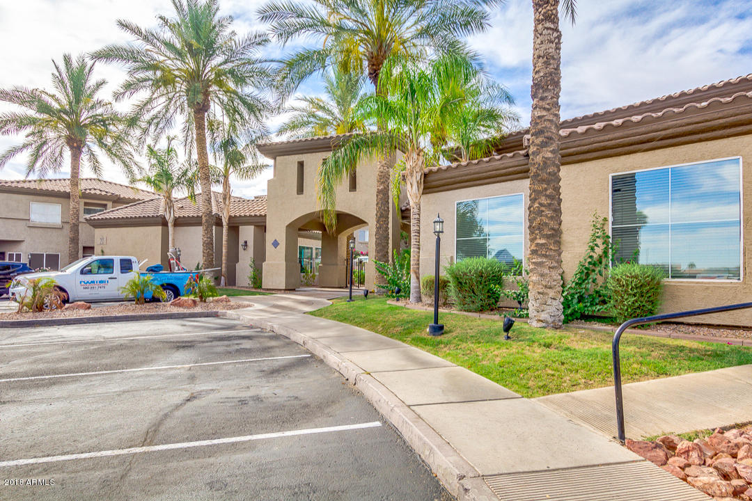 3236 E CHANDLER Boulevard # 2104