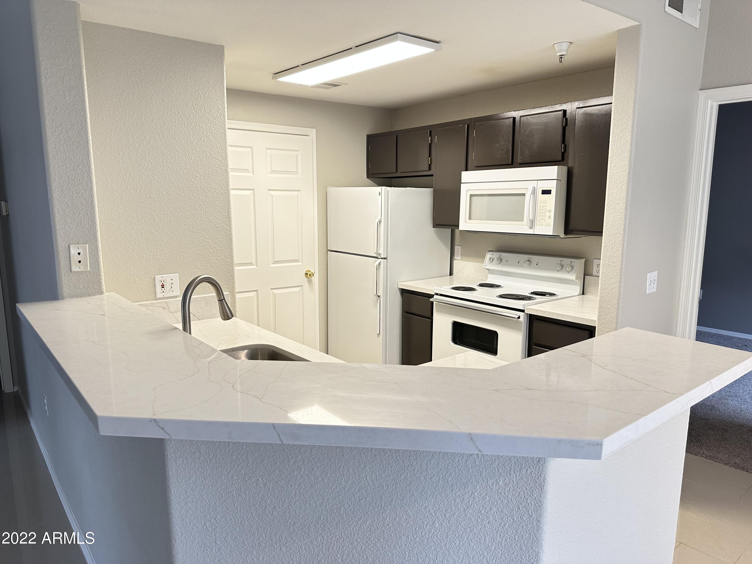 3236 E CHANDLER Boulevard # 2104