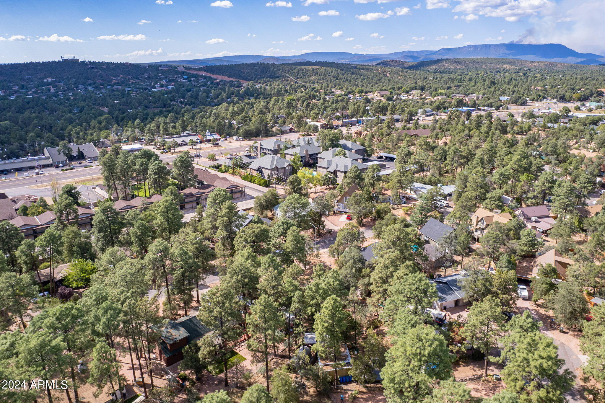 806 N PONDEROSA Circle