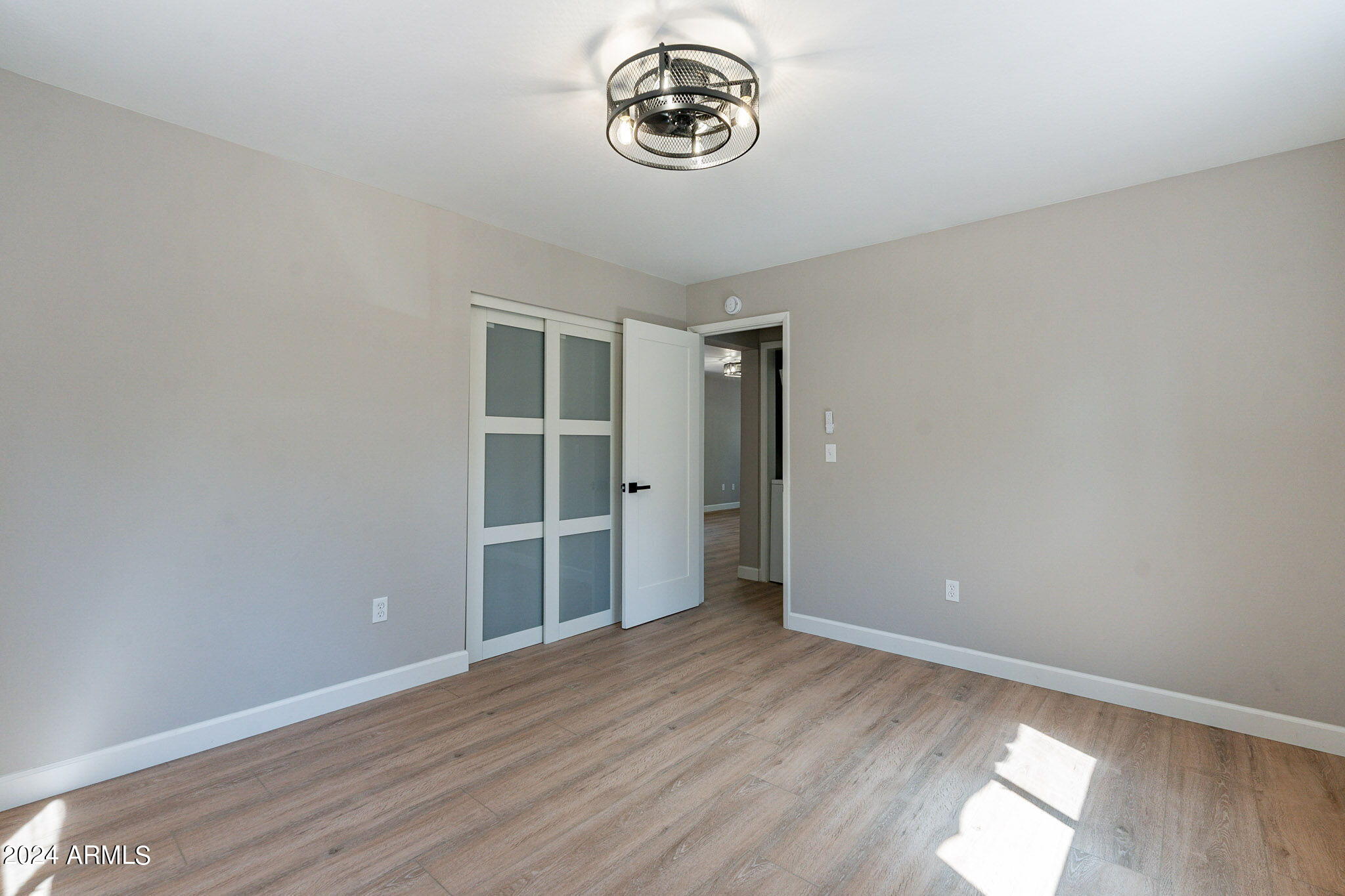 806 N PONDEROSA Circle