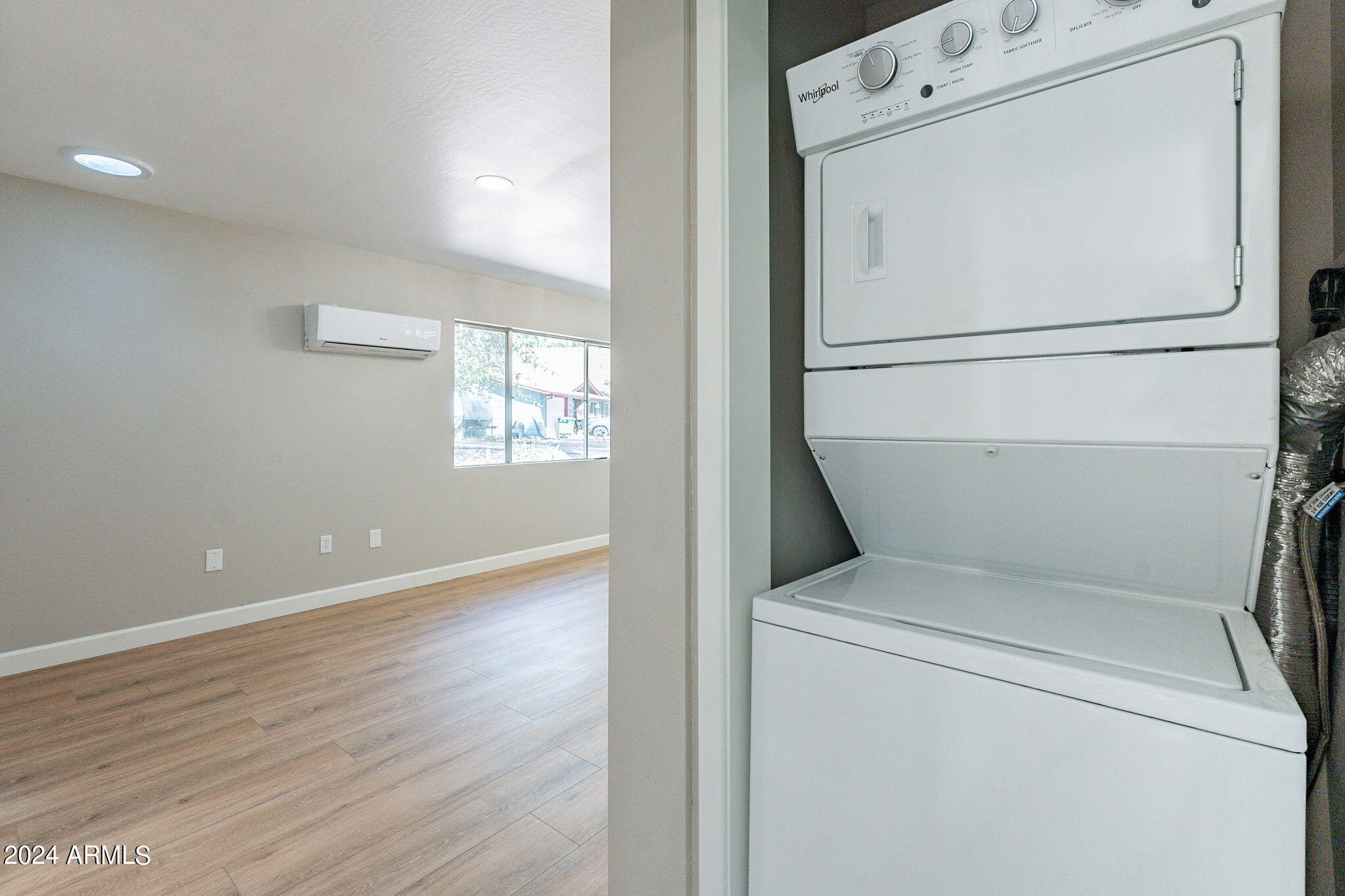 806 N PONDEROSA Circle