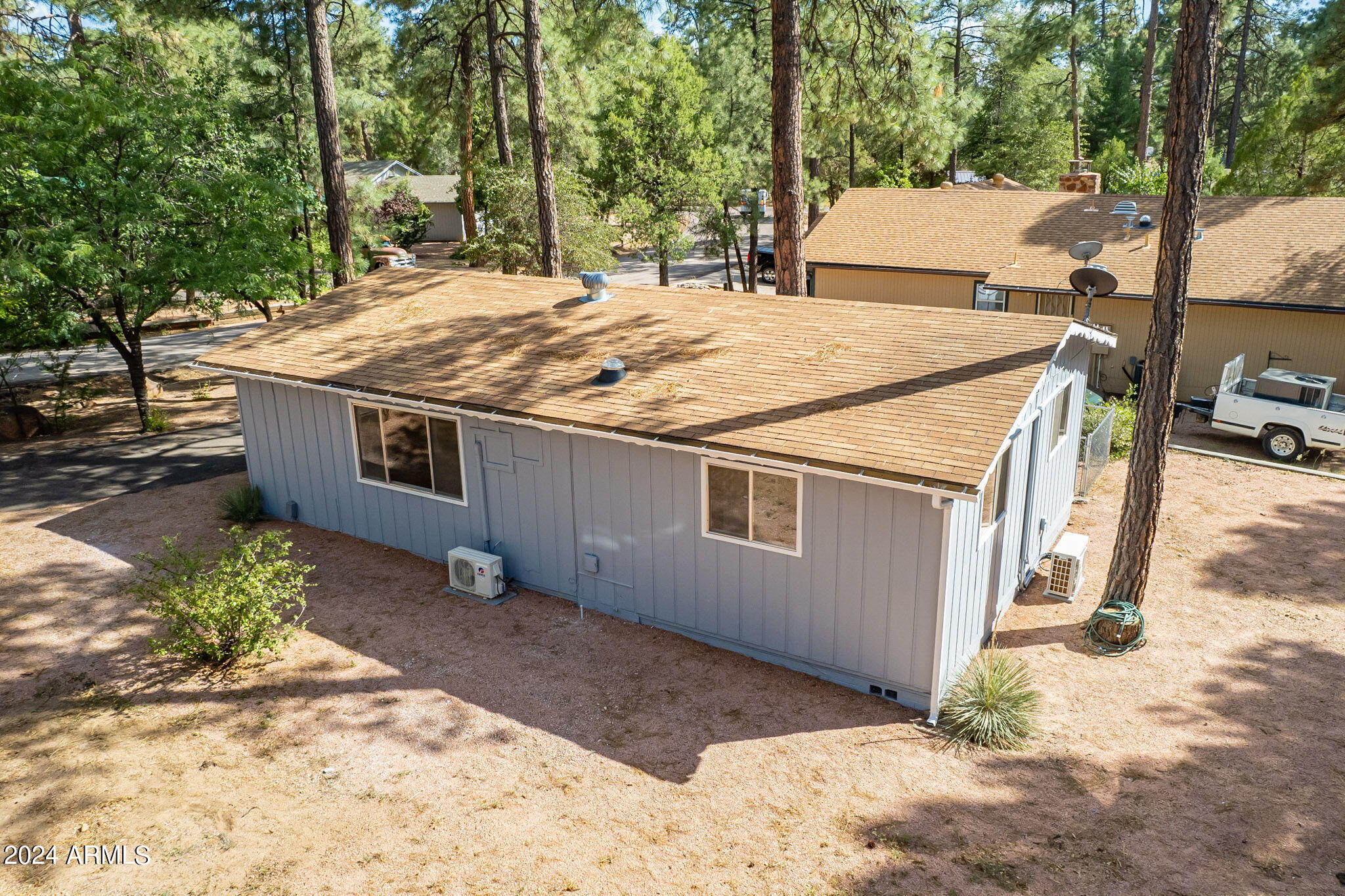 806 N PONDEROSA Circle