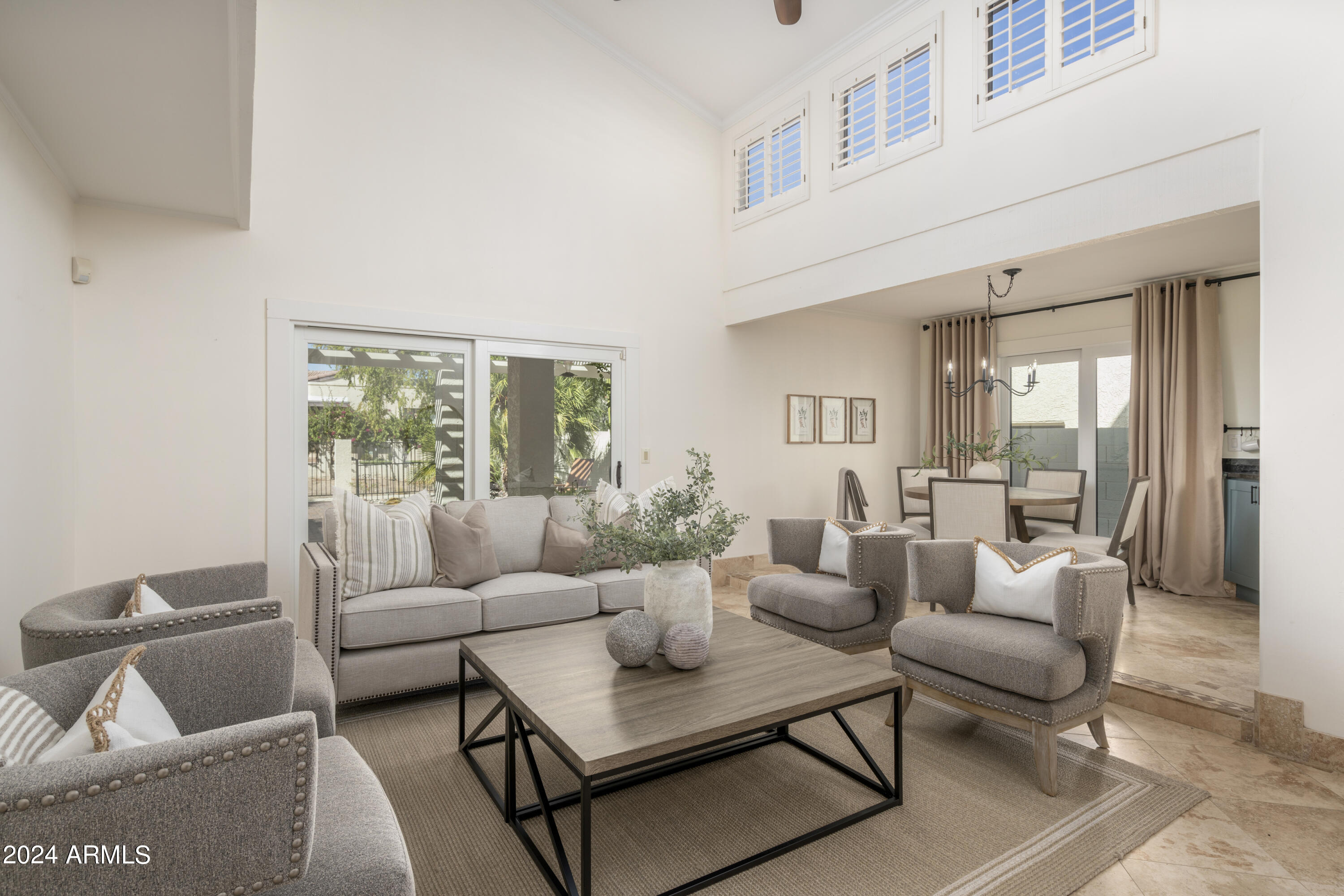 4710 E WINSTON Drive