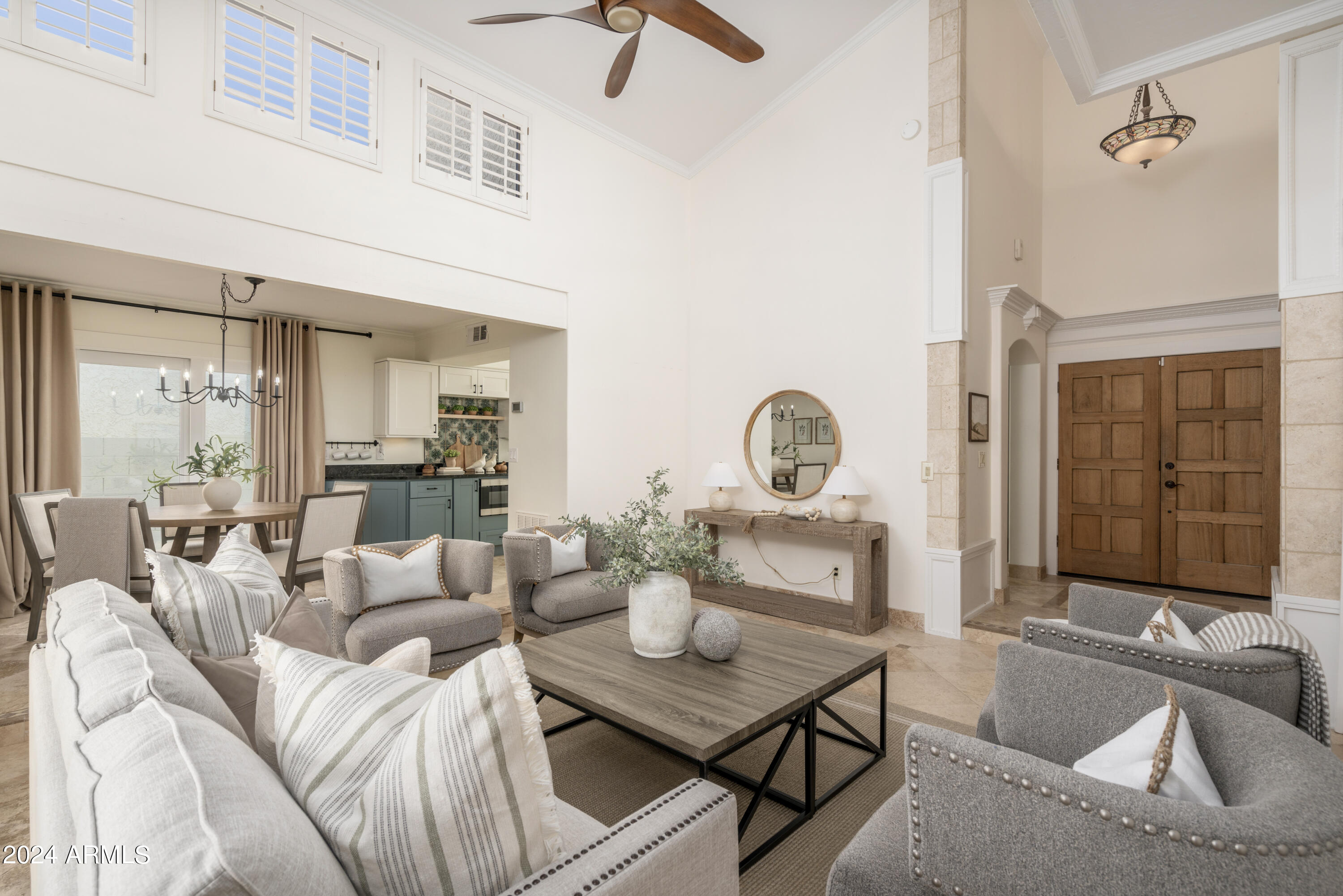 4710 E WINSTON Drive