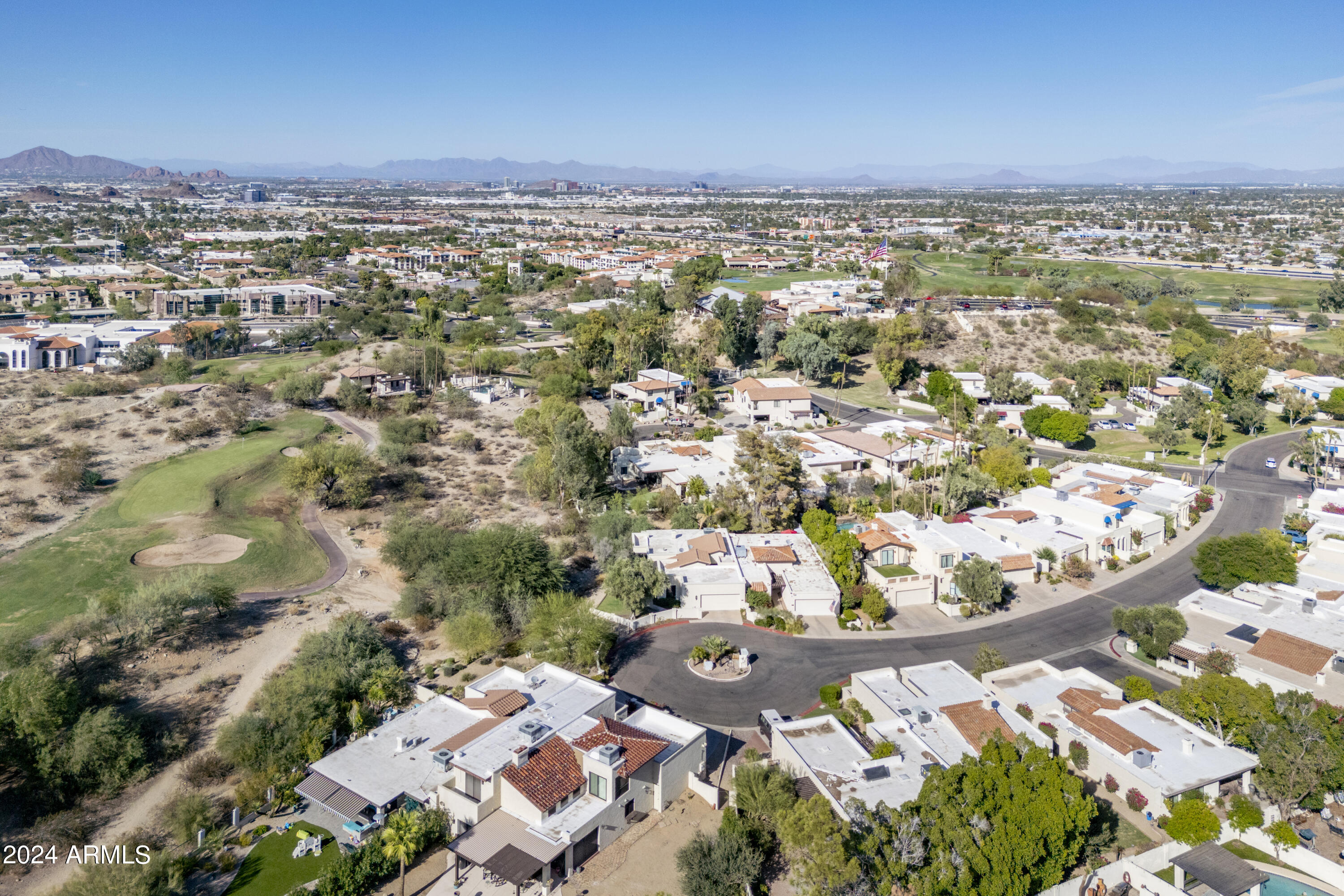 4710 E WINSTON Drive