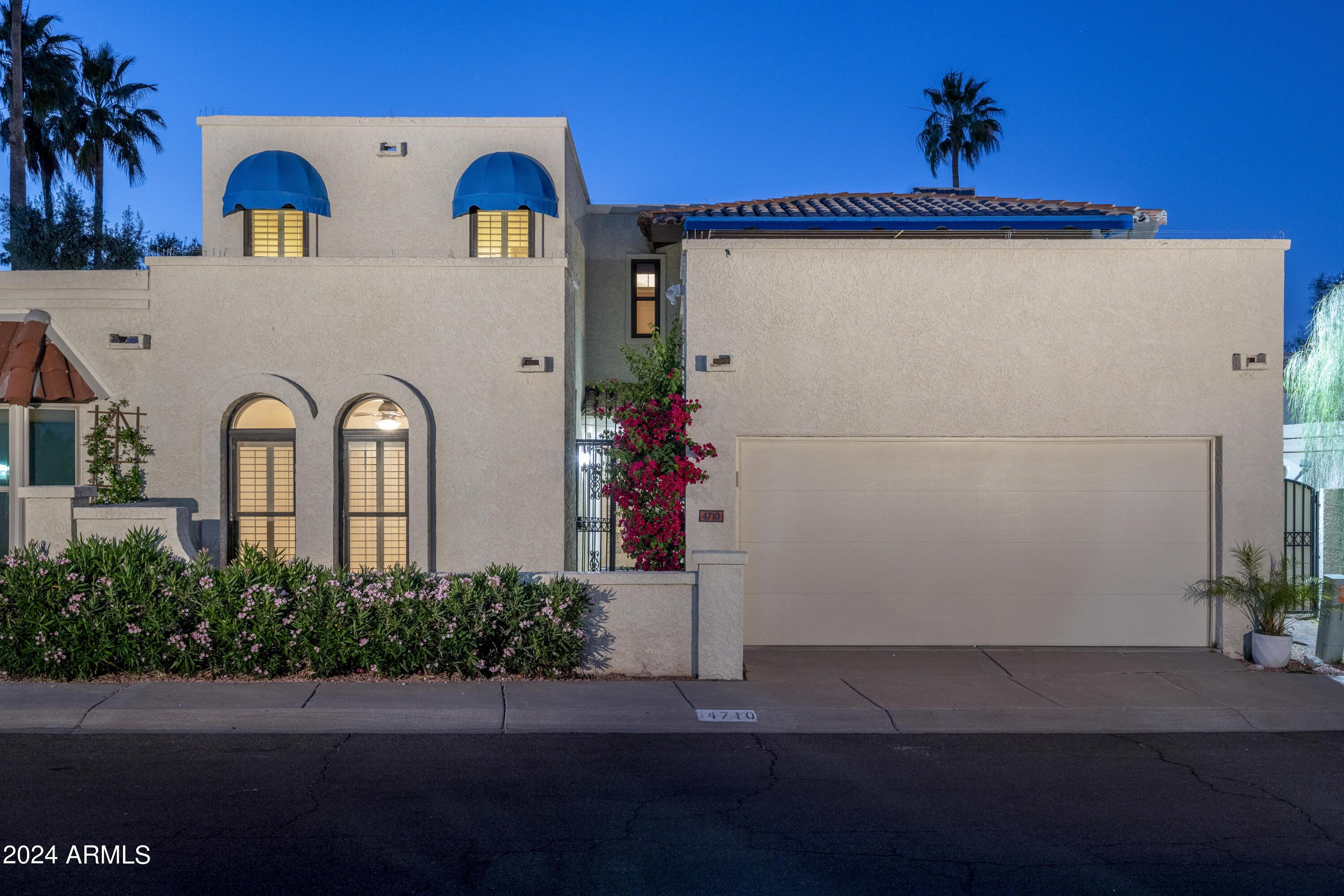 4710 E WINSTON Drive