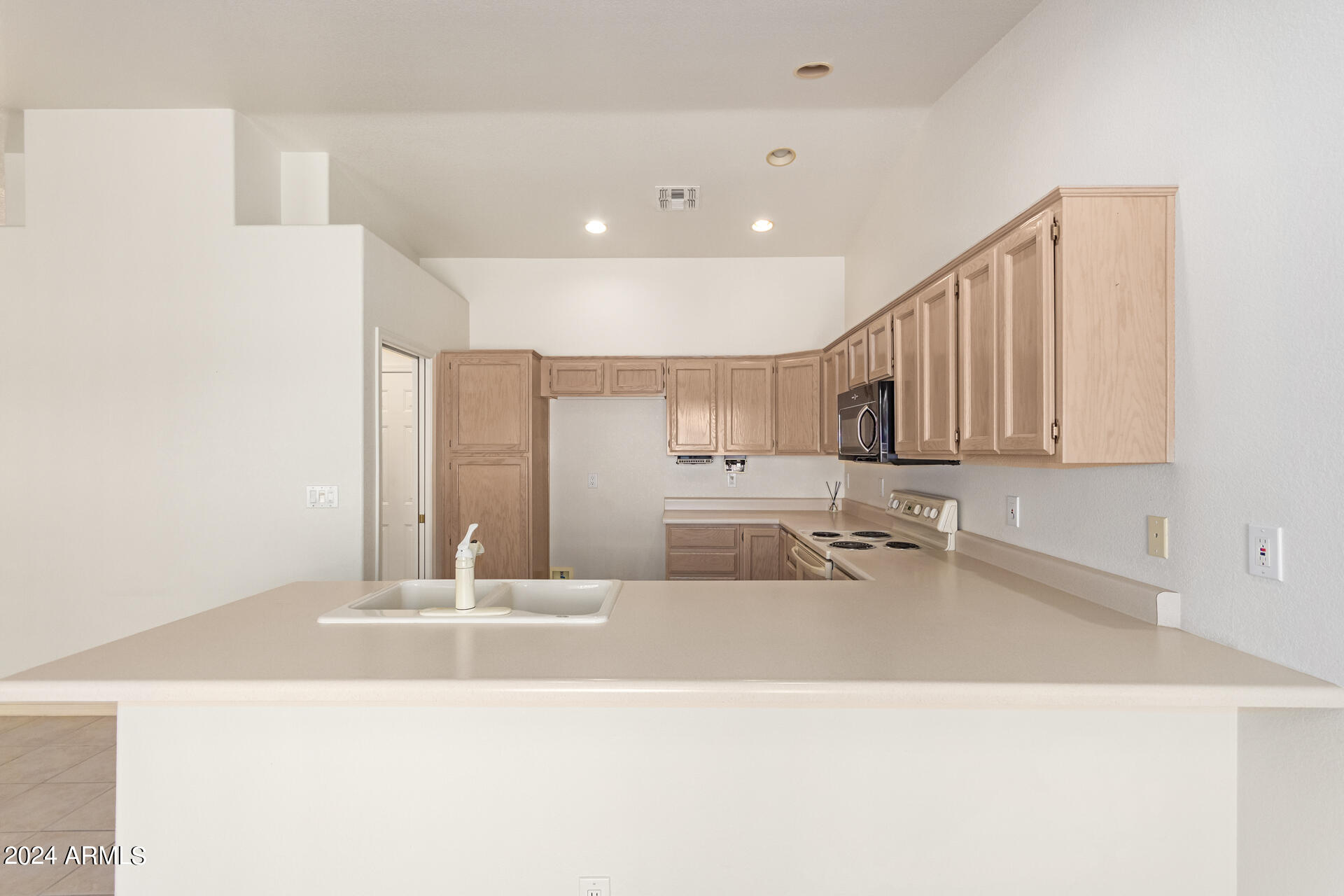 7828 E NARANJA Avenue