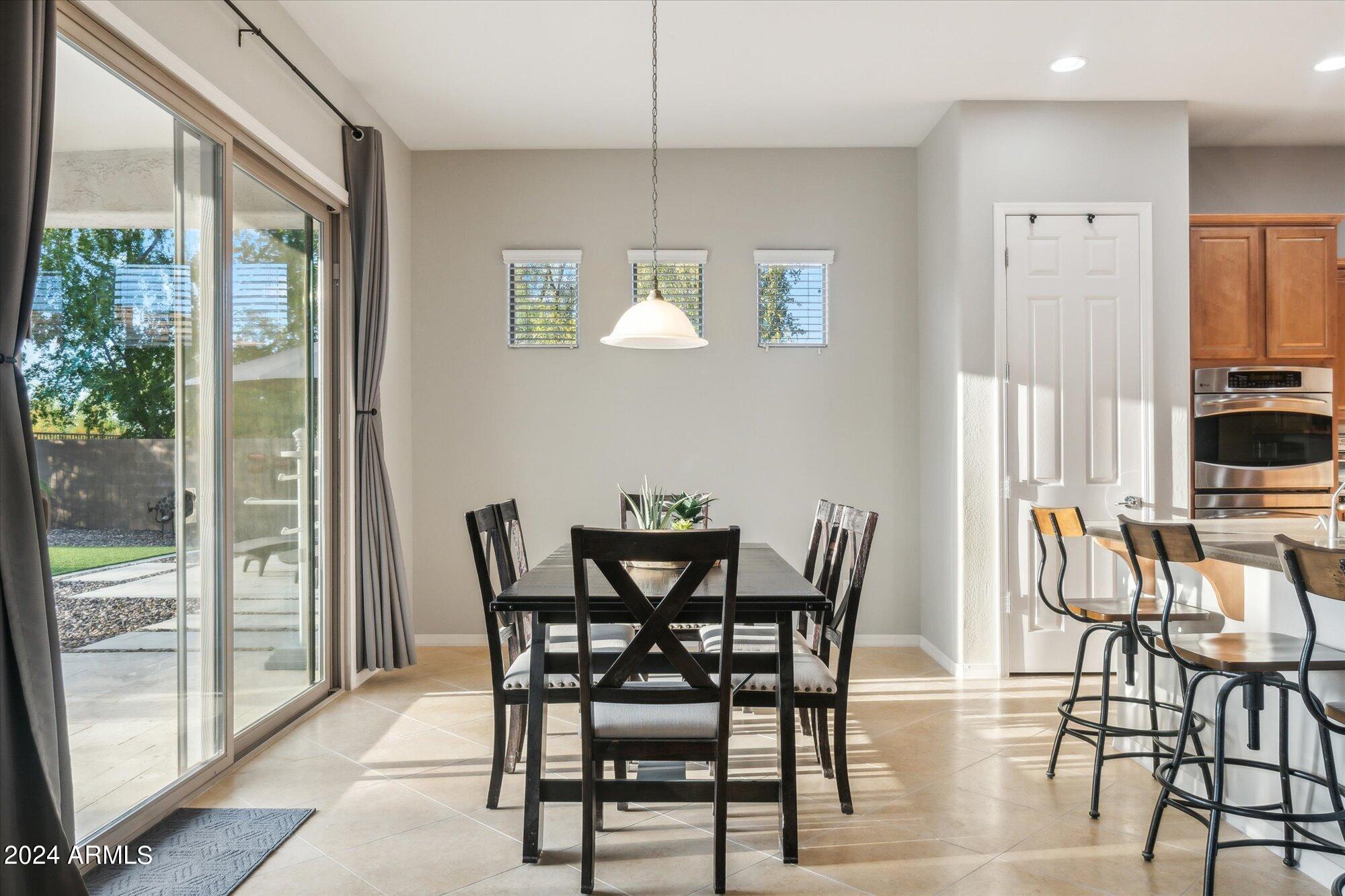 2910 N PRESIDENTIAL Drive