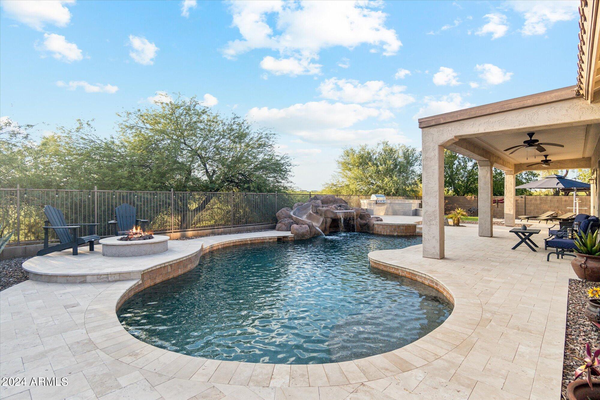 2910 N PRESIDENTIAL Drive