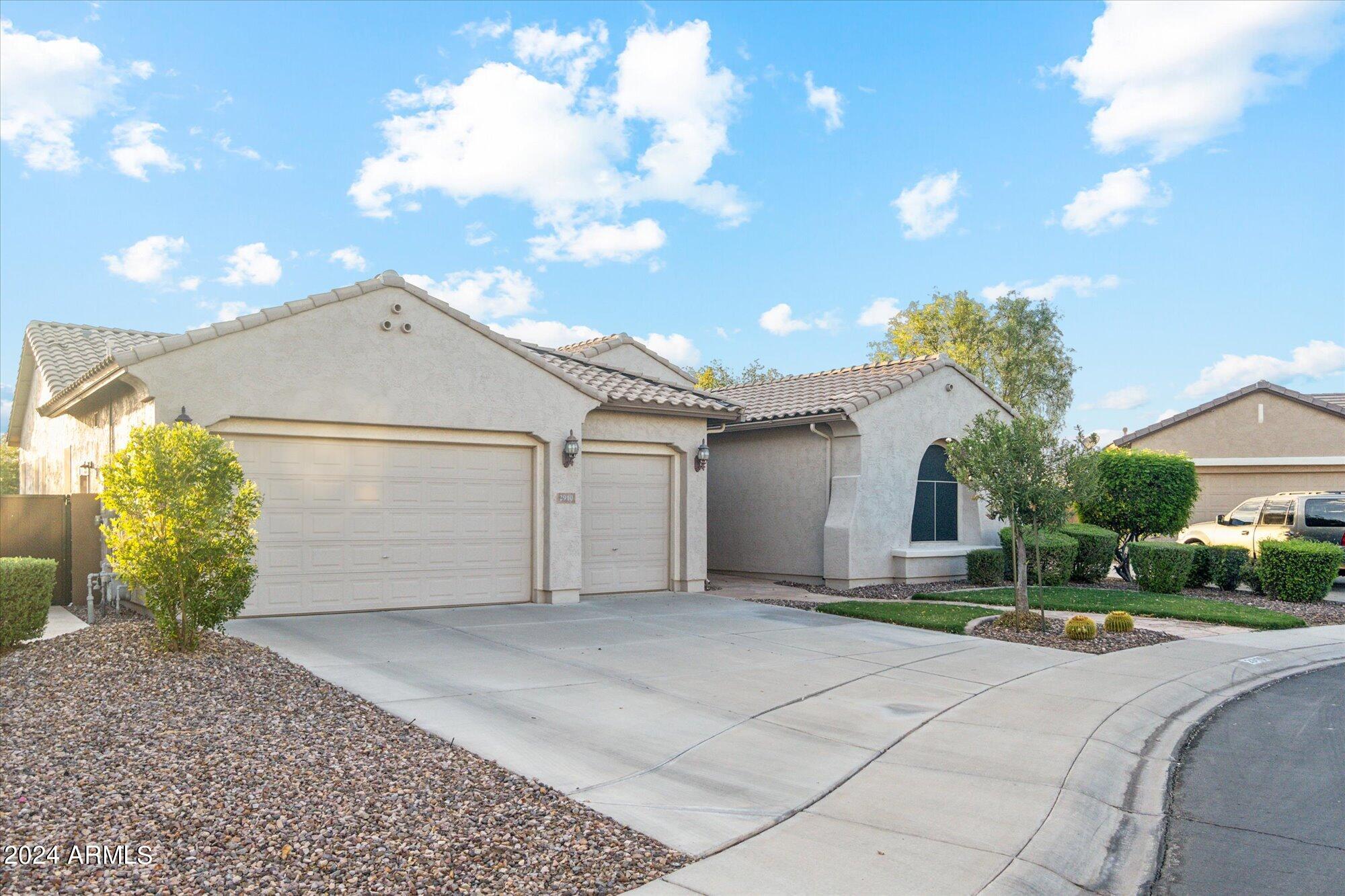 2910 N PRESIDENTIAL Drive