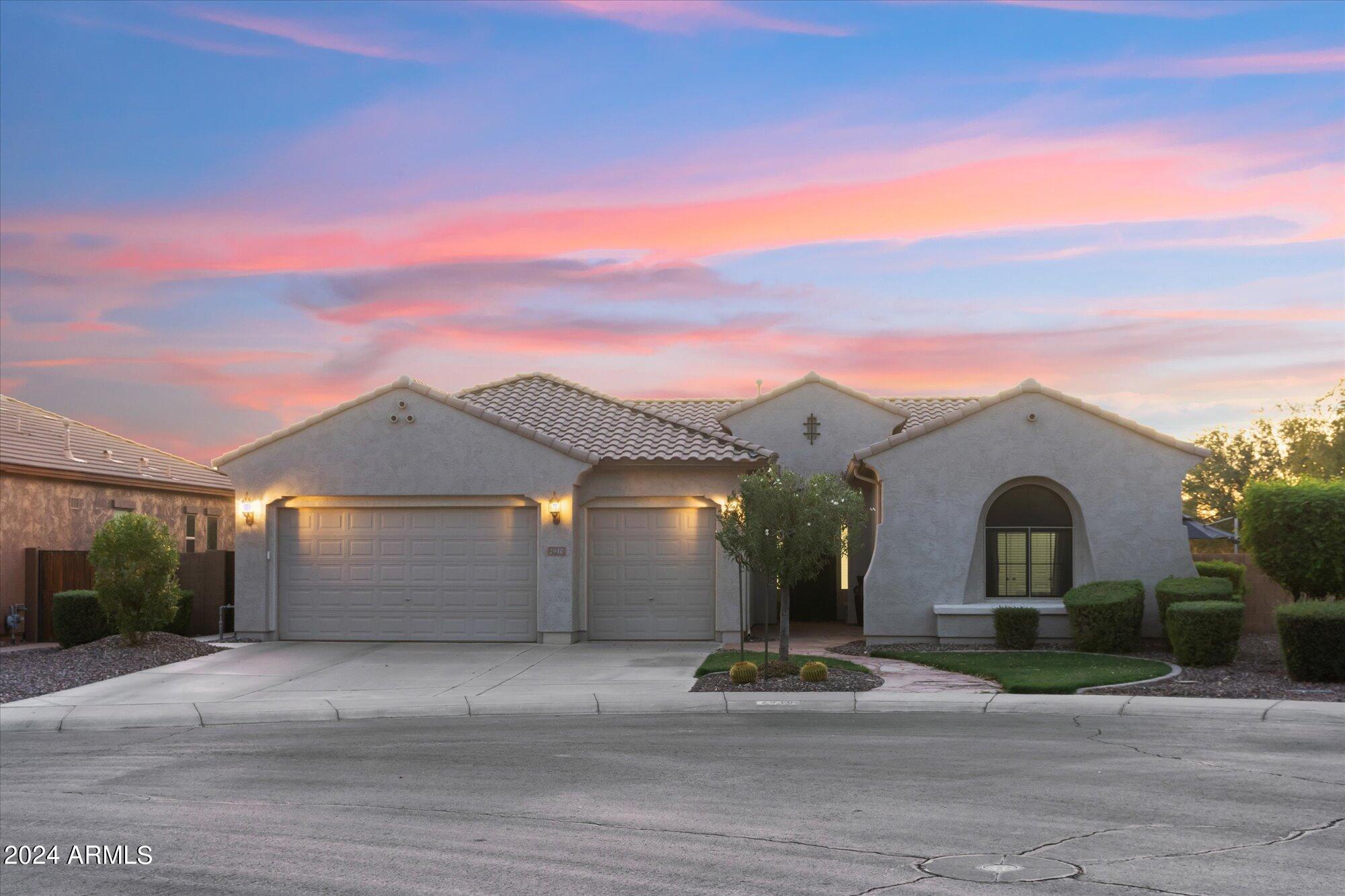 2910 N PRESIDENTIAL Drive