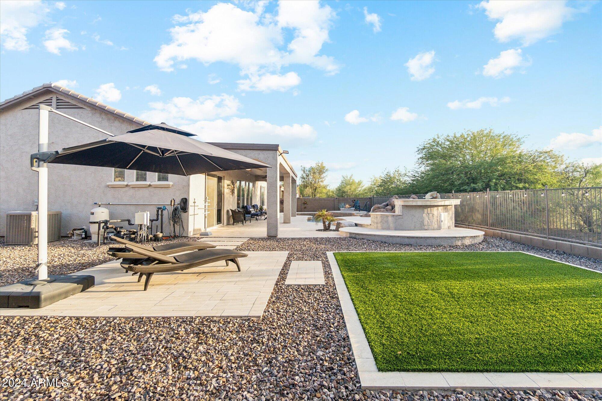 2910 N PRESIDENTIAL Drive