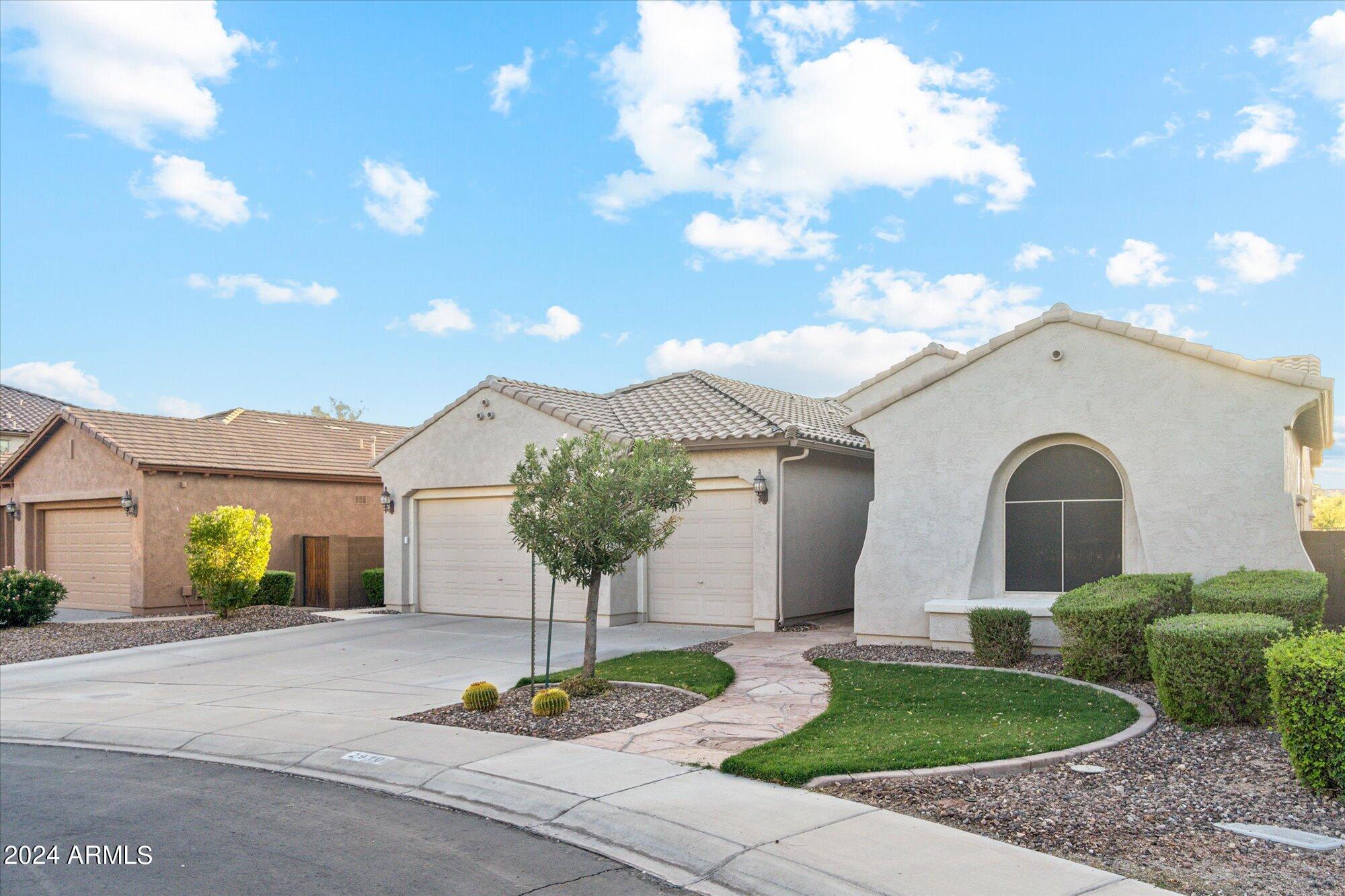 2910 N PRESIDENTIAL Drive