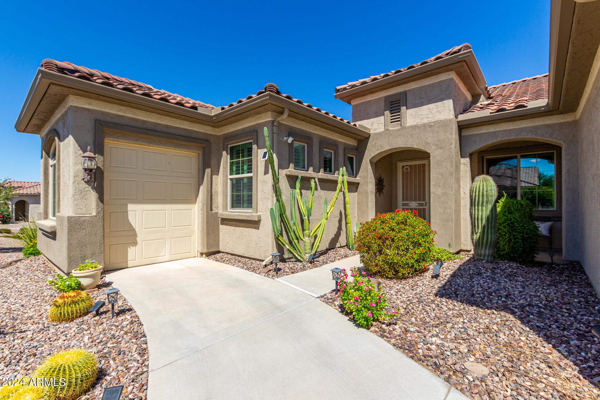 7136 W NOBLE PRAIRIE Way