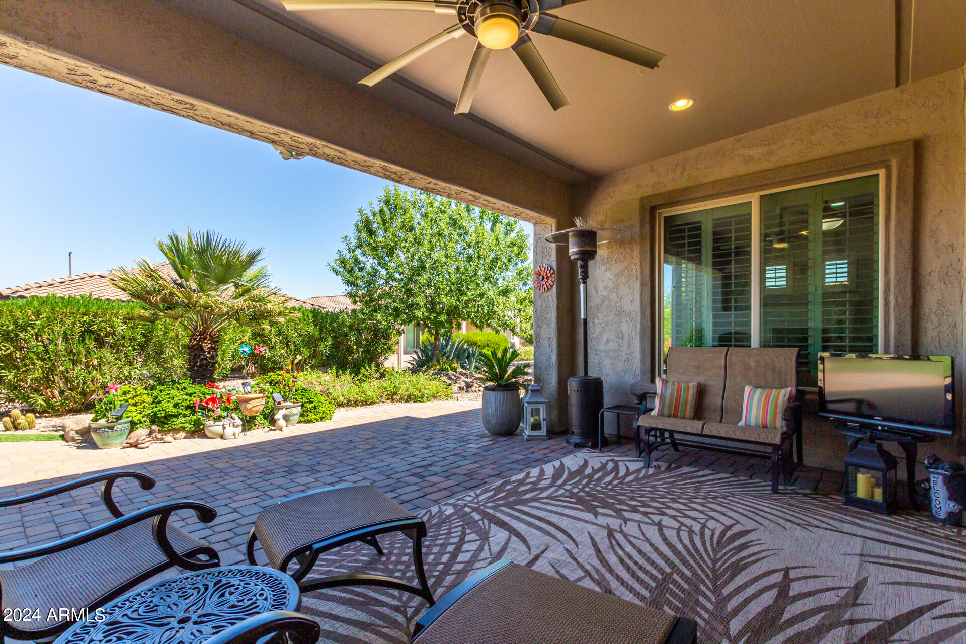 7136 W NOBLE PRAIRIE Way