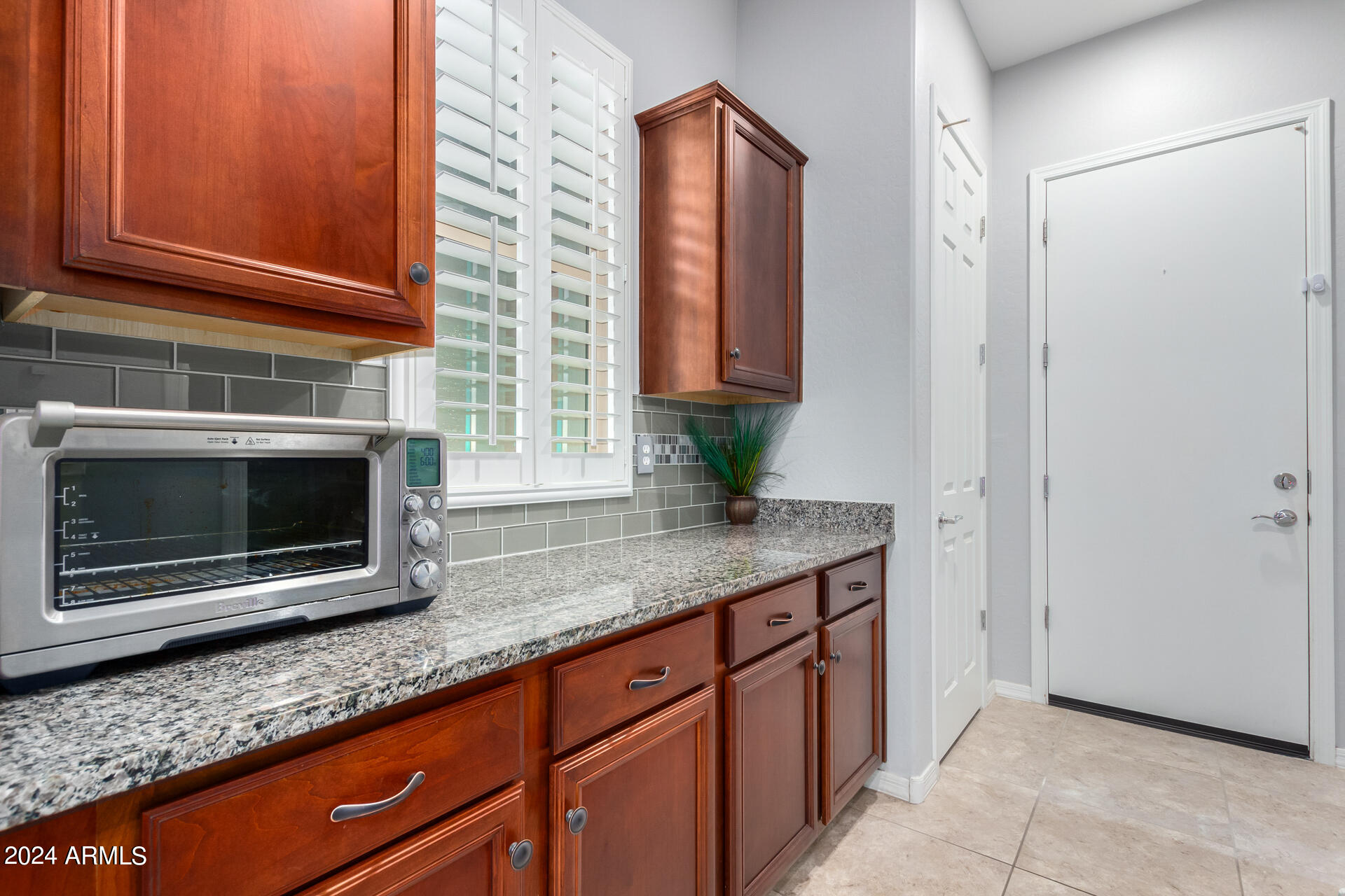 7136 W NOBLE PRAIRIE Way