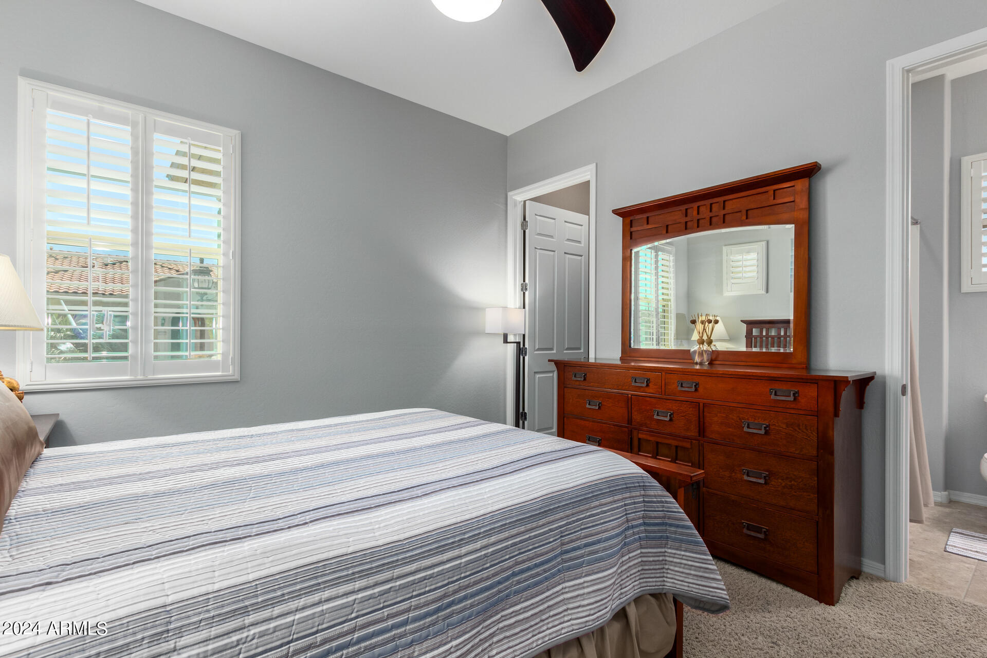 7136 W NOBLE PRAIRIE Way