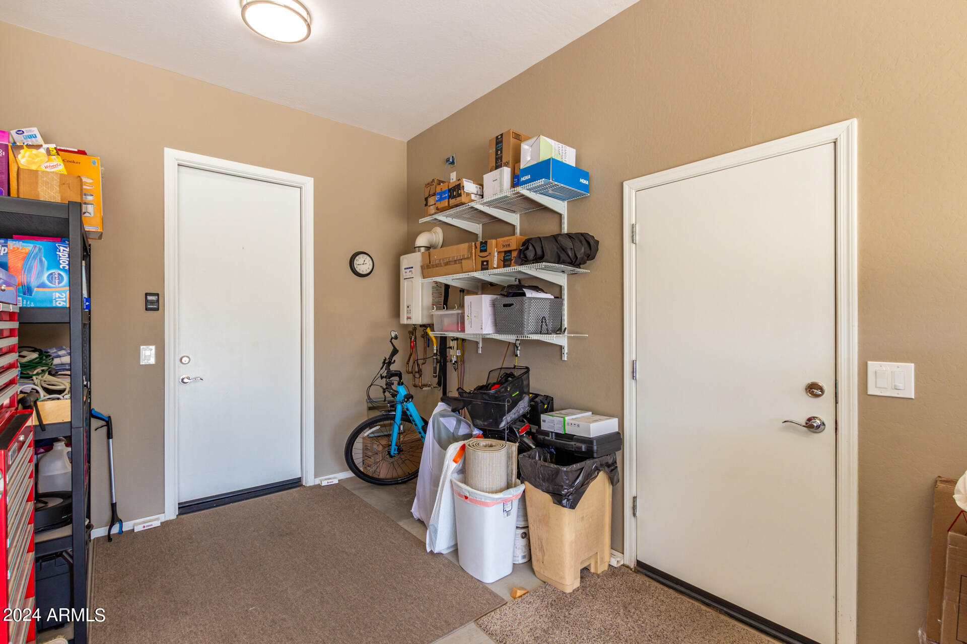 7136 W NOBLE PRAIRIE Way