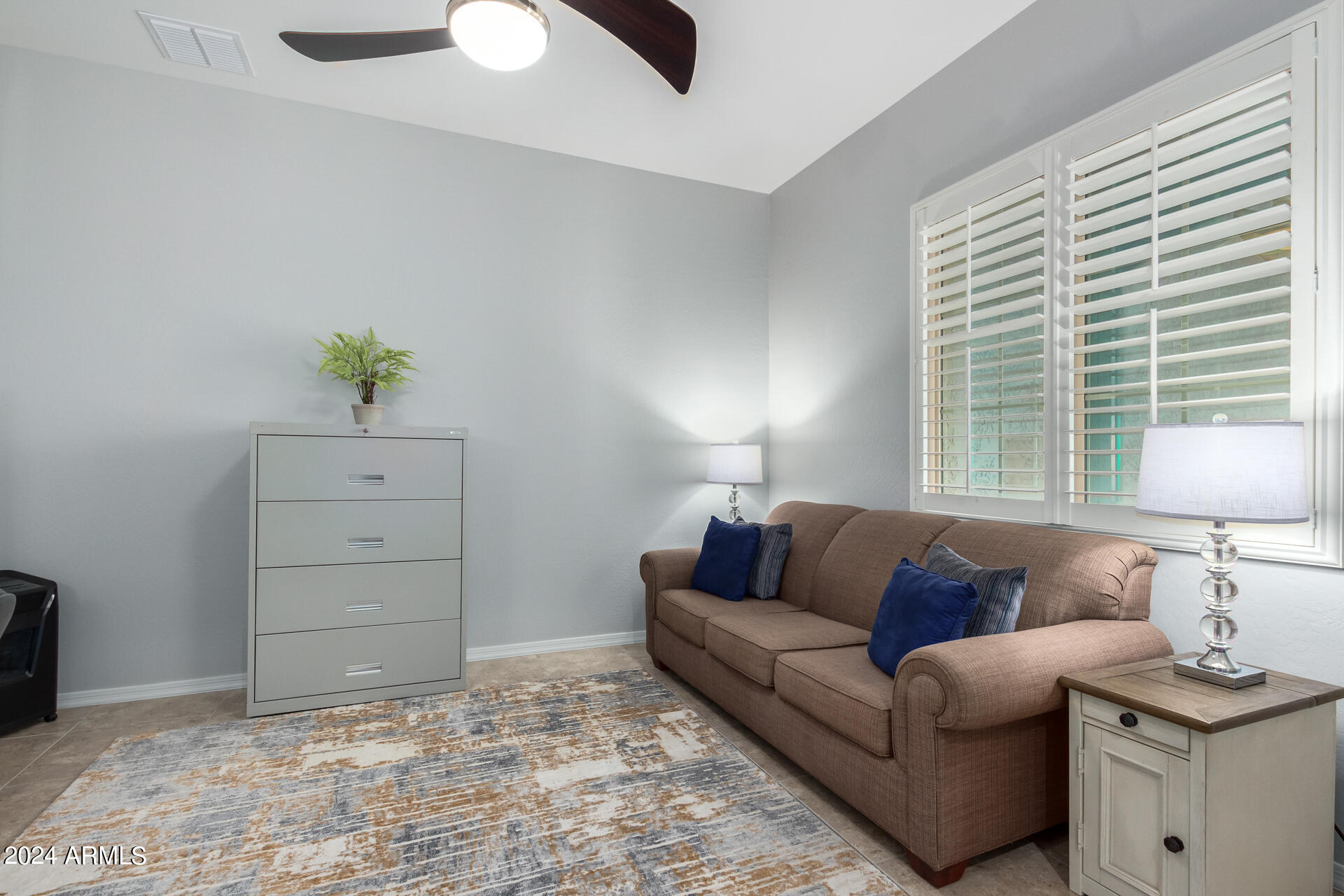 7136 W NOBLE PRAIRIE Way