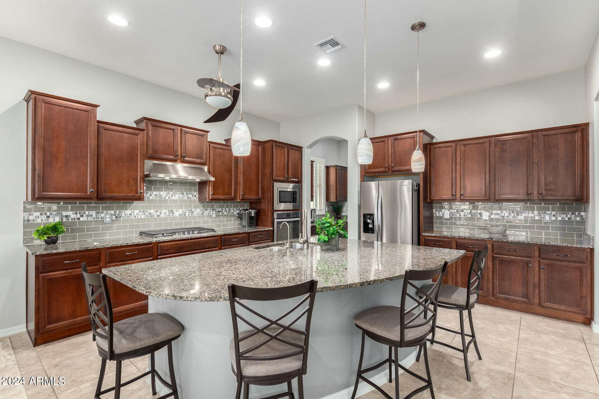 7136 W NOBLE PRAIRIE Way