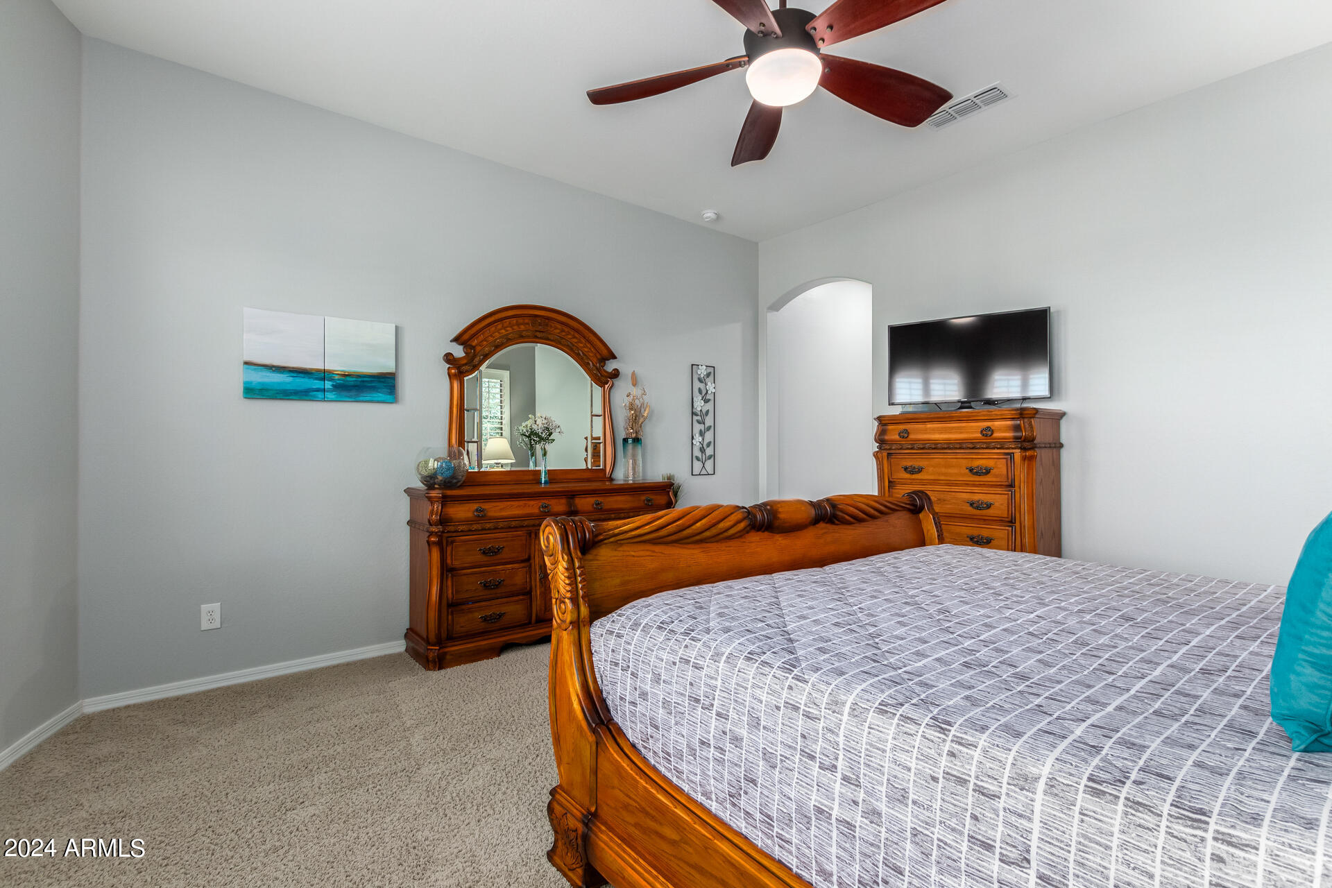 7136 W NOBLE PRAIRIE Way