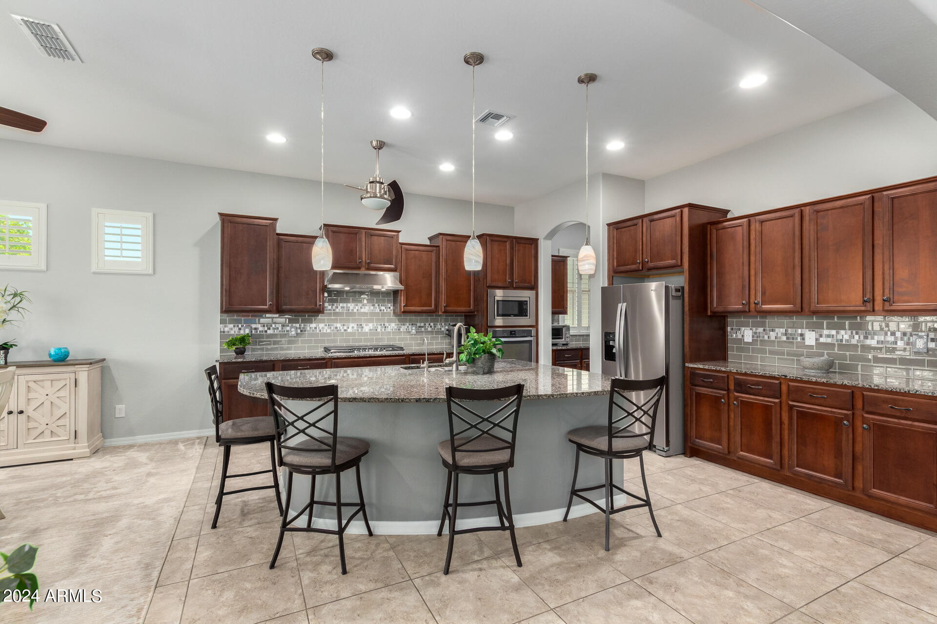 7136 W NOBLE PRAIRIE Way