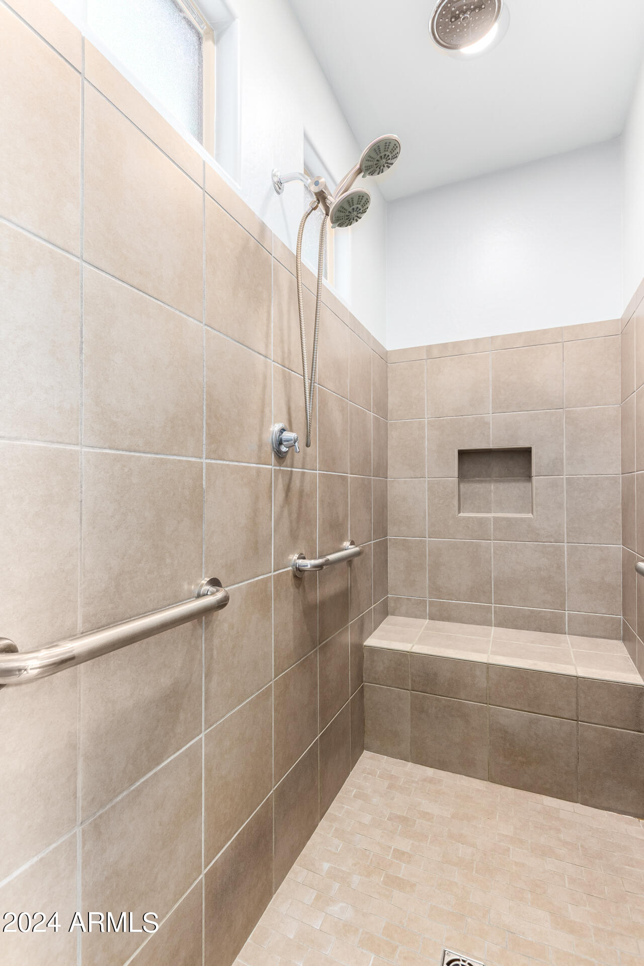 7136 W NOBLE PRAIRIE Way